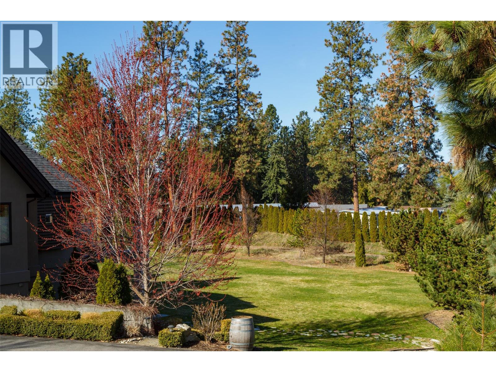 3990 Fairwinds Court, Kelowna, British Columbia  V1W 4G1 - Photo 94 - 10399792