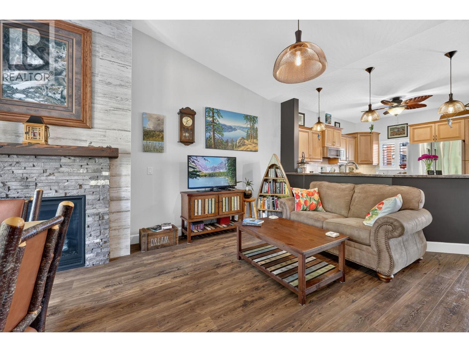 3996 Beach Avenue Unit# 308 Lot# 36, Peachland, British Columbia  V0H 1X5 - Photo 3 - 10398936