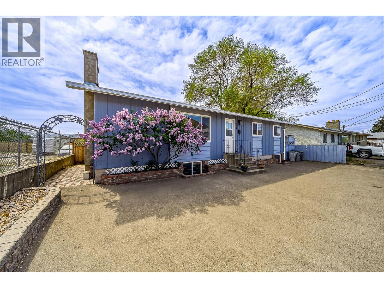 1125 Halston Avenue, Kamloops, British Columbia  V2B 2C2 - Photo 1 - 10399838