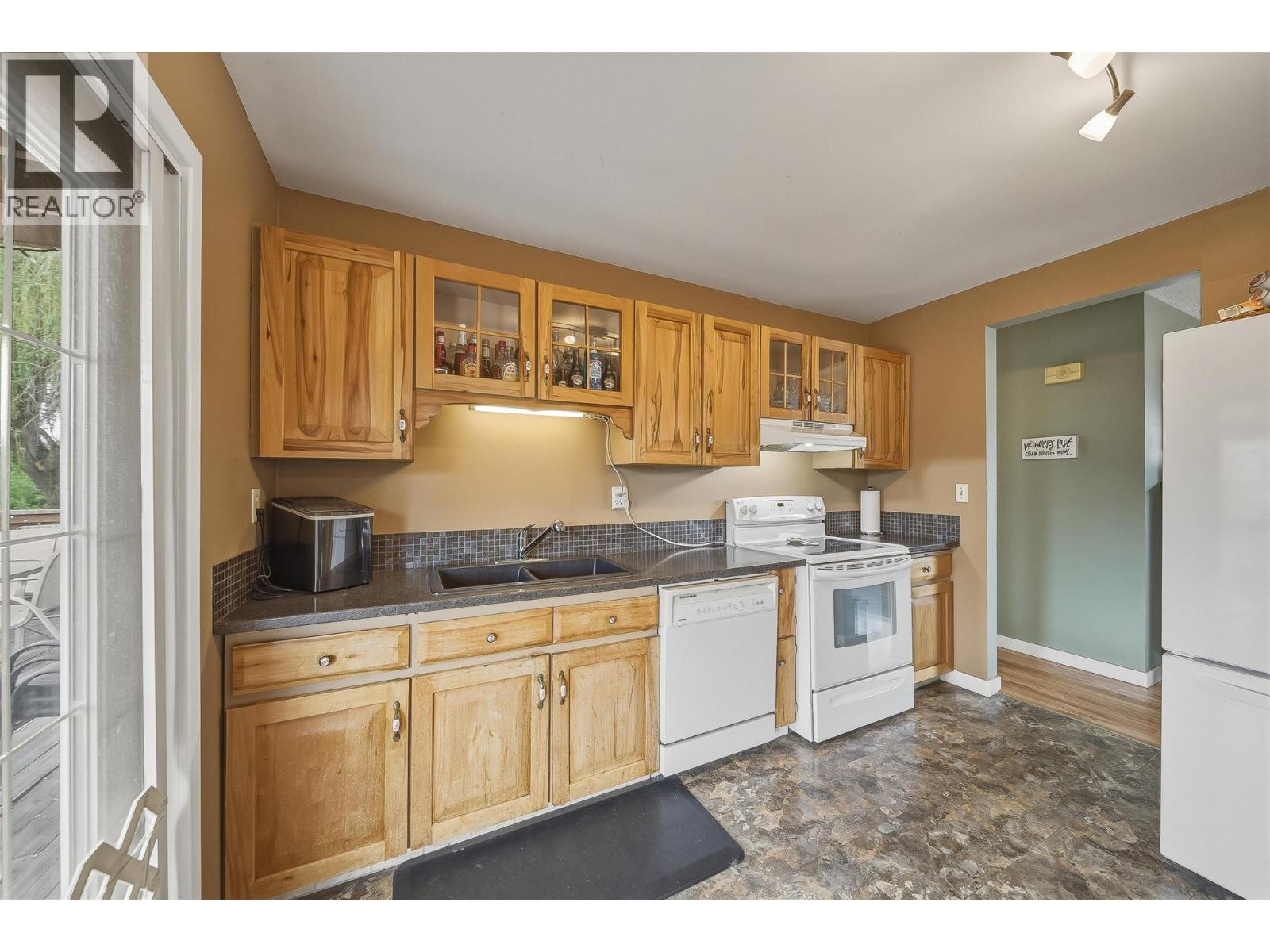1125 Halston Avenue, Kamloops, British Columbia  V2B 2C2 - Photo 19 - 10399838