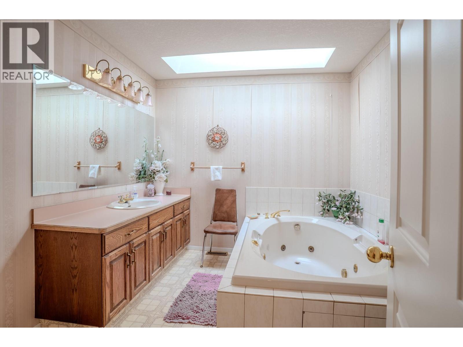 310 Arbutus Street, Chase, British Columbia  V0E 1M0 - Photo 29 - 10399801