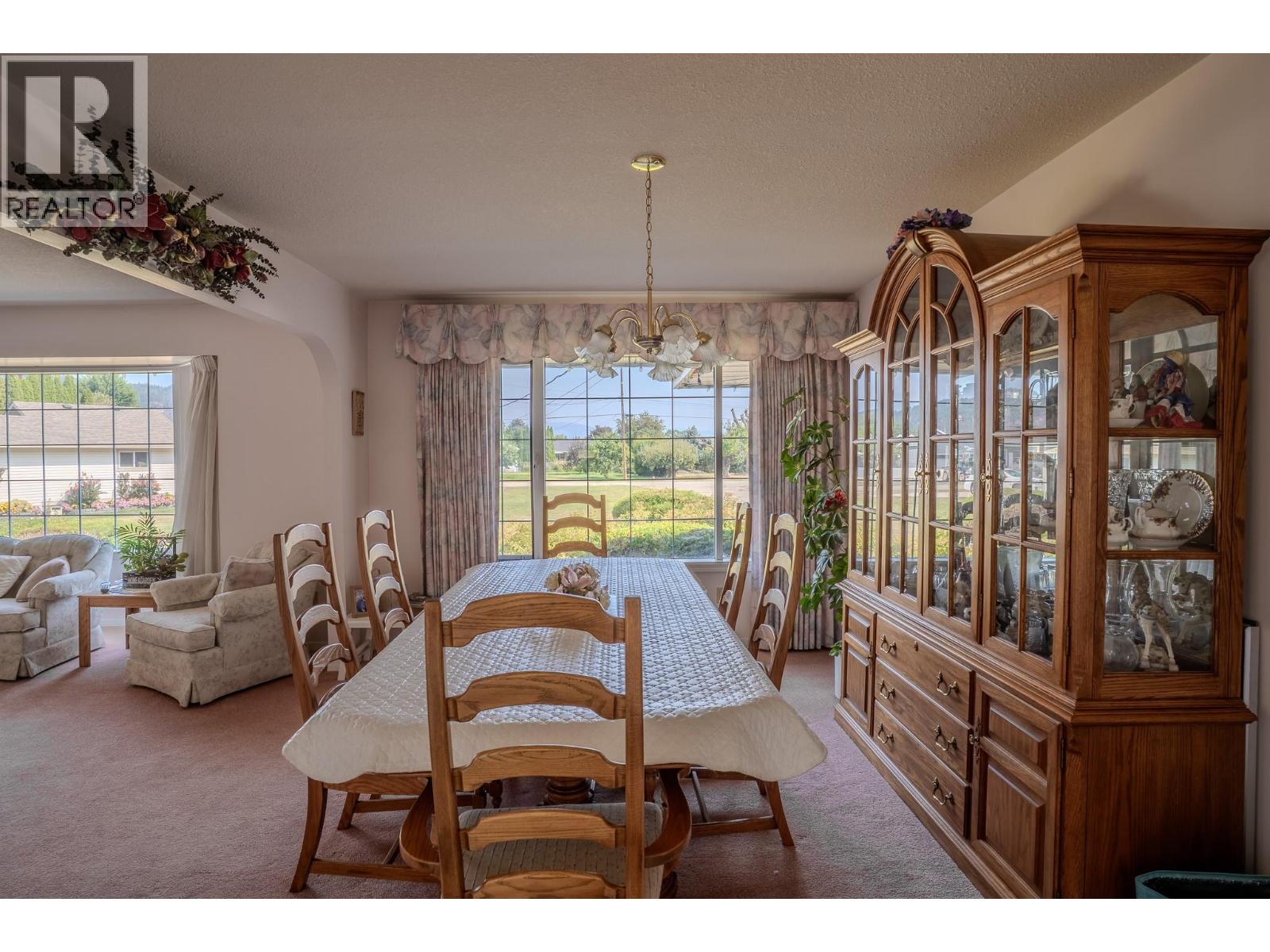 310 Arbutus Street, Chase, British Columbia  V0E 1M0 - Photo 6 - 10399801