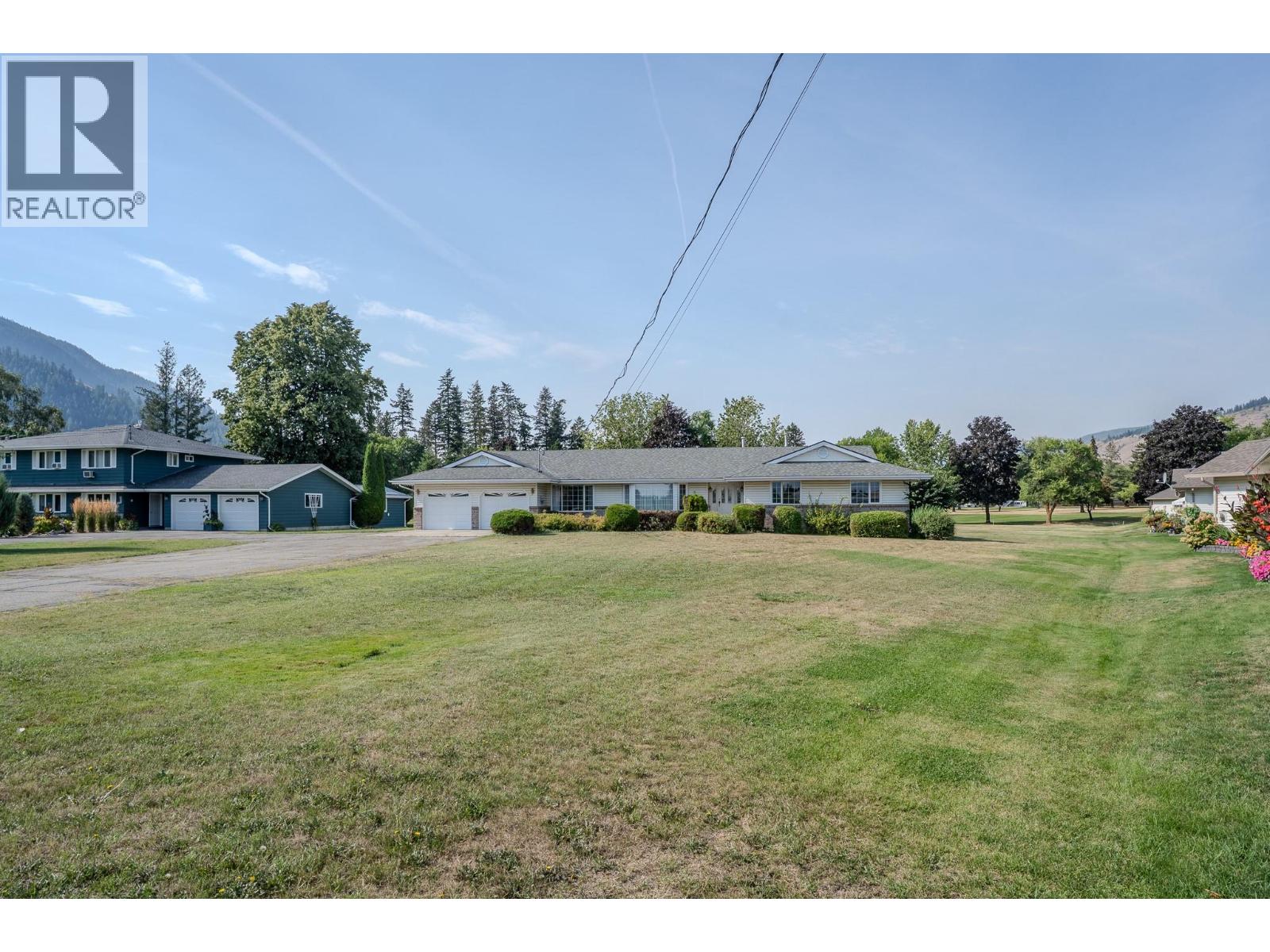 310 Arbutus Street, Chase, British Columbia  V0E 1M0 - Photo 69 - 10399801