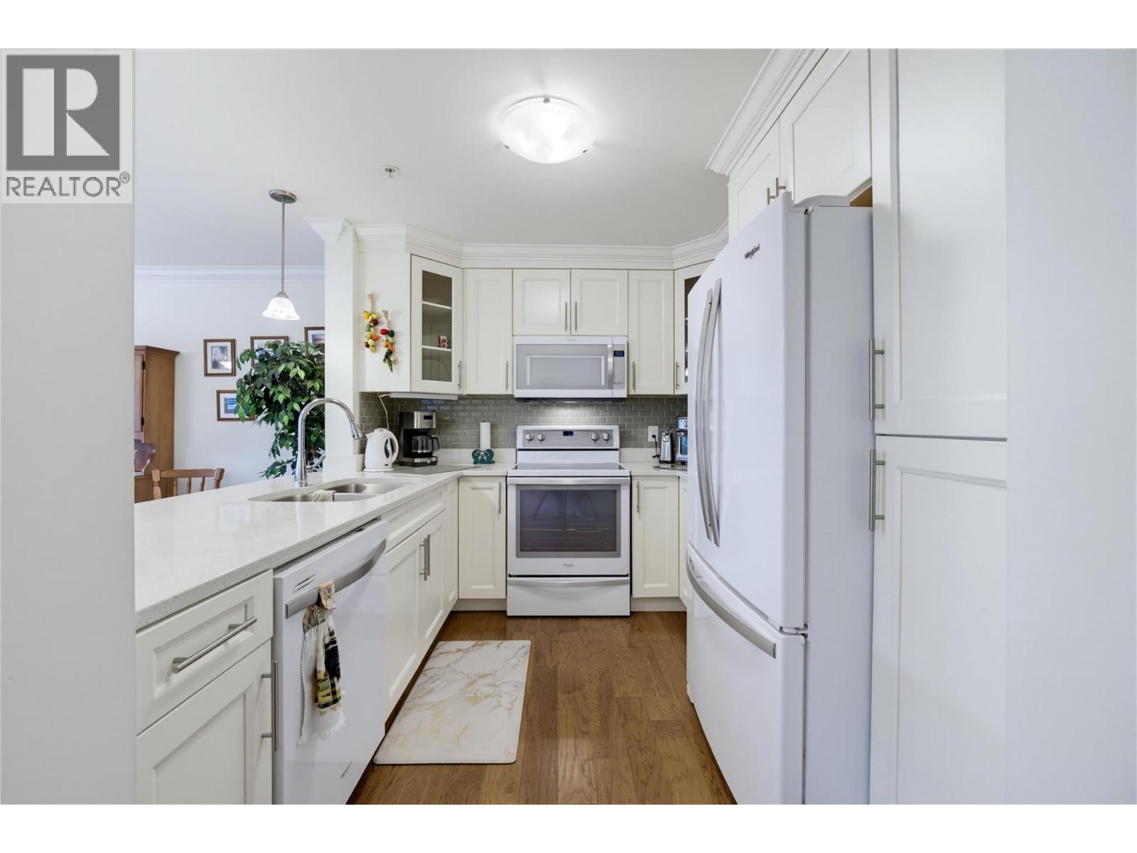 330 4th Avenue Se Unit# 106, Salmon Arm, British Columbia  V1E 0E2 - Photo 11 - 10399579