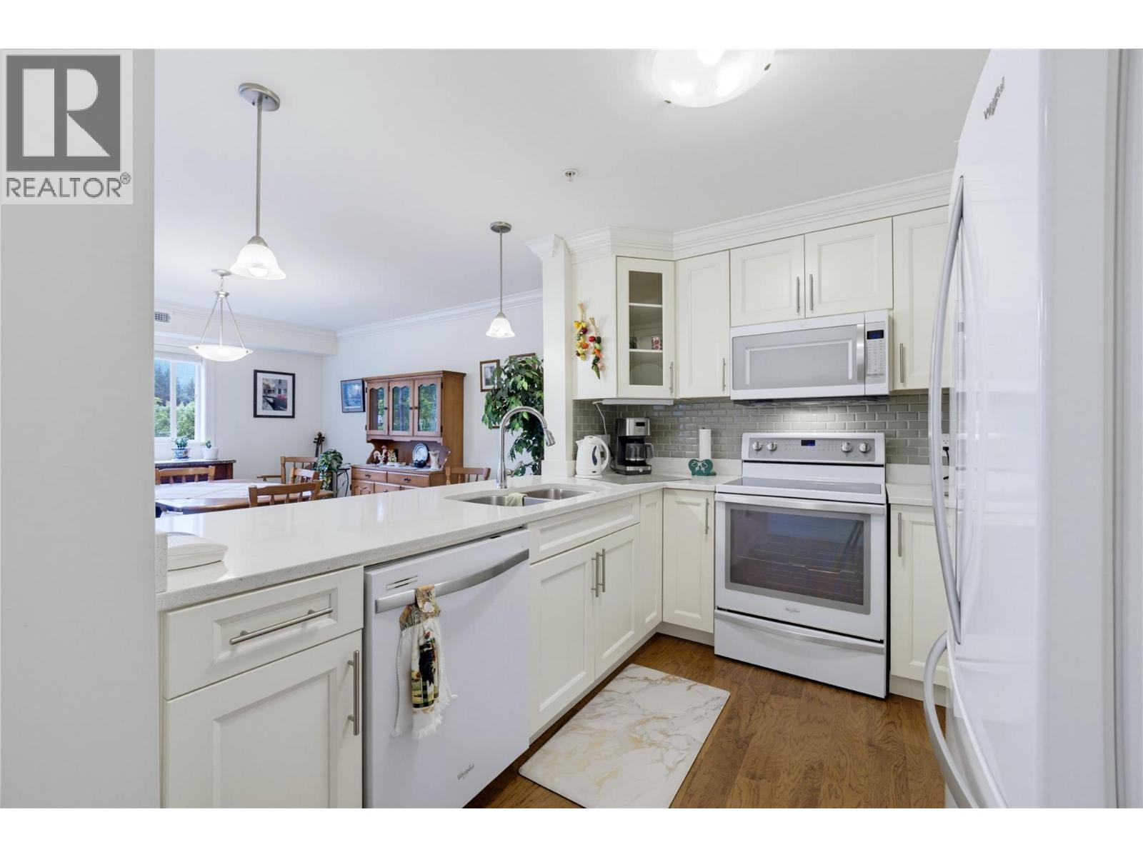 330 4th Avenue Se Unit# 106, Salmon Arm, British Columbia  V1E 0E2 - Photo 14 - 10399579