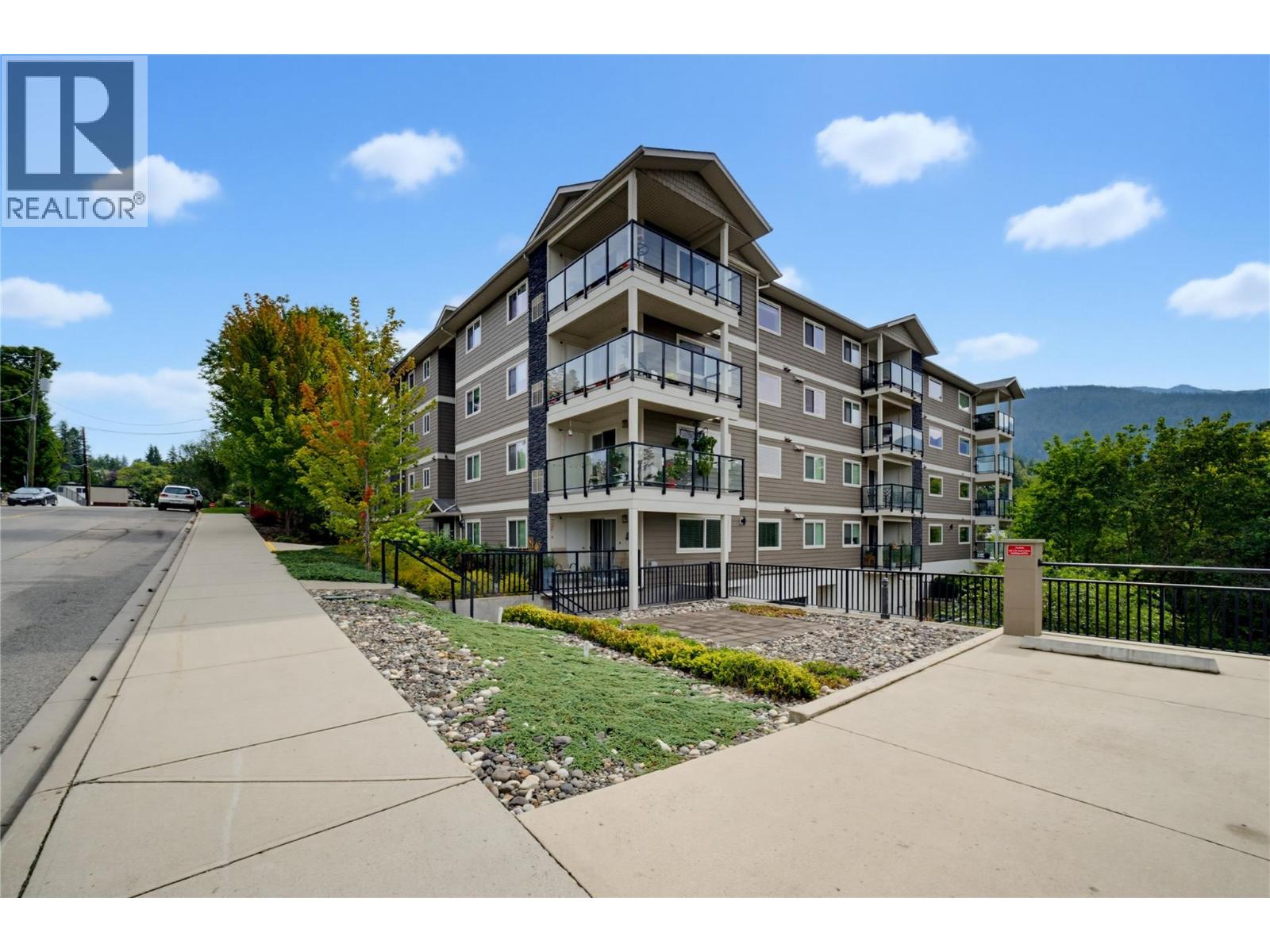 330 4th Avenue Se Unit# 106, Salmon Arm, British Columbia  V1E 0E2 - Photo 42 - 10399579