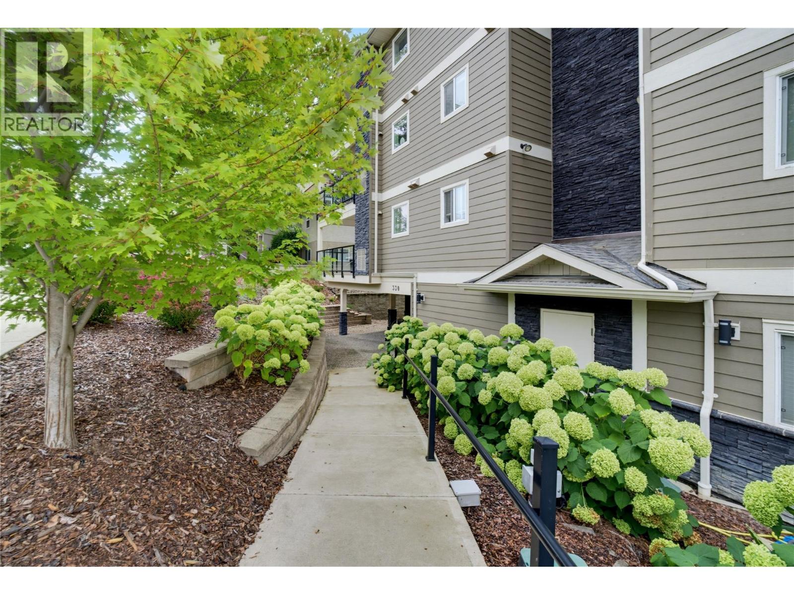 330 4th Avenue Se Unit# 106, Salmon Arm, British Columbia  V1E 0E2 - Photo 47 - 10399579