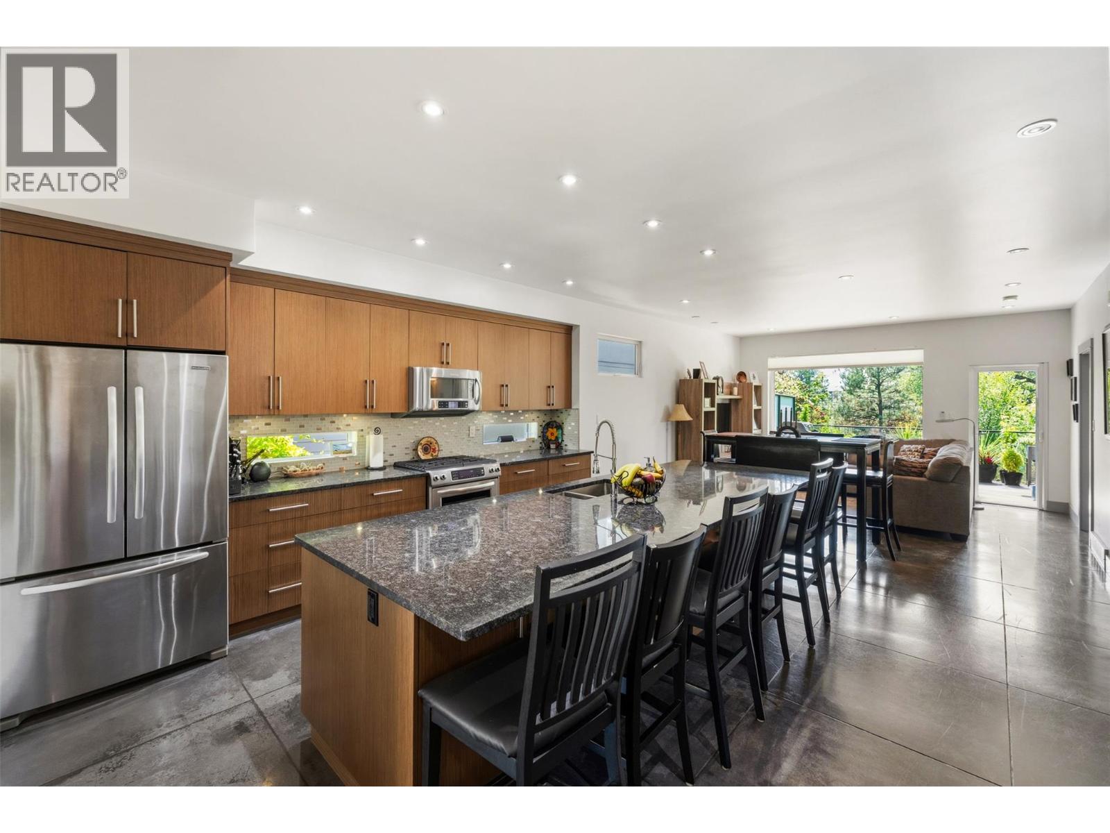 729 Creekside Road, Penticton, British Columbia  V2A 2C5 - Photo 13 - 10399816