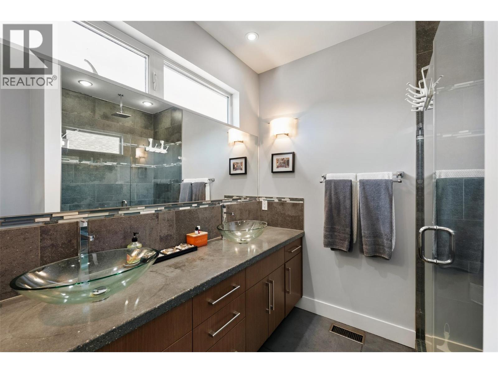 729 Creekside Road, Penticton, British Columbia  V2A 2C5 - Photo 21 - 10399816