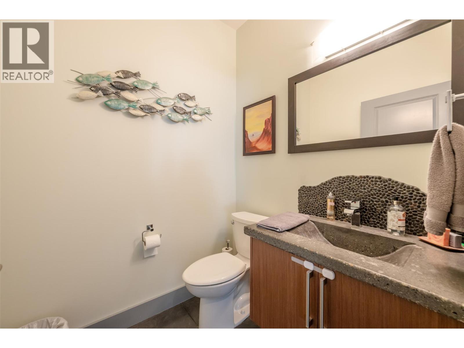 729 Creekside Road, Penticton, British Columbia  V2A 2C5 - Photo 33 - 10399816