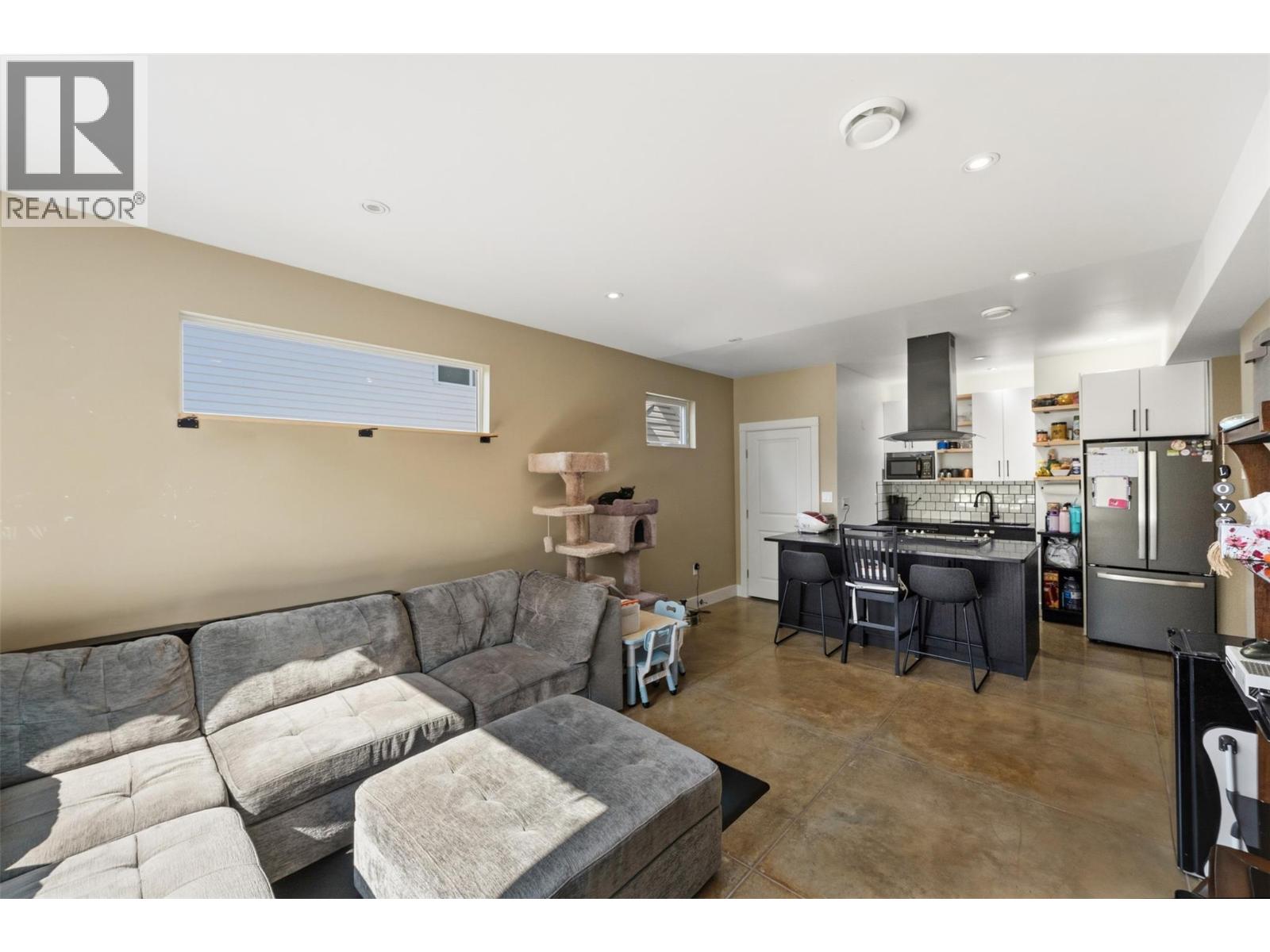 729 Creekside Road, Penticton, British Columbia  V2A 2C5 - Photo 39 - 10399816