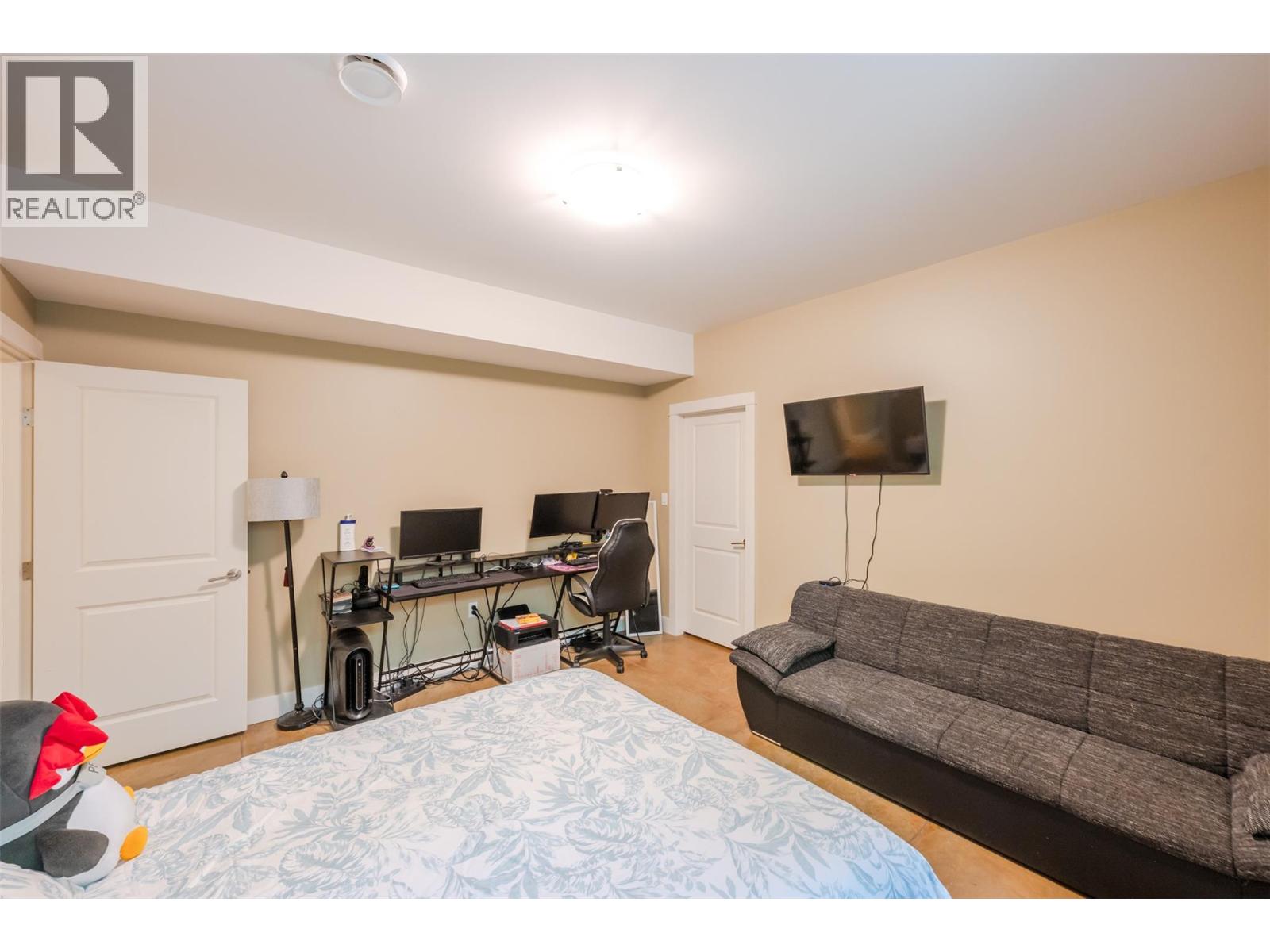 729 Creekside Road, Penticton, British Columbia  V2A 2C5 - Photo 51 - 10399816