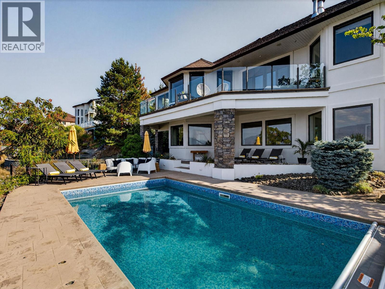 390 Okaview Road, Kelowna, British Columbia  V1W 4K3 - Photo 35 - 10399791