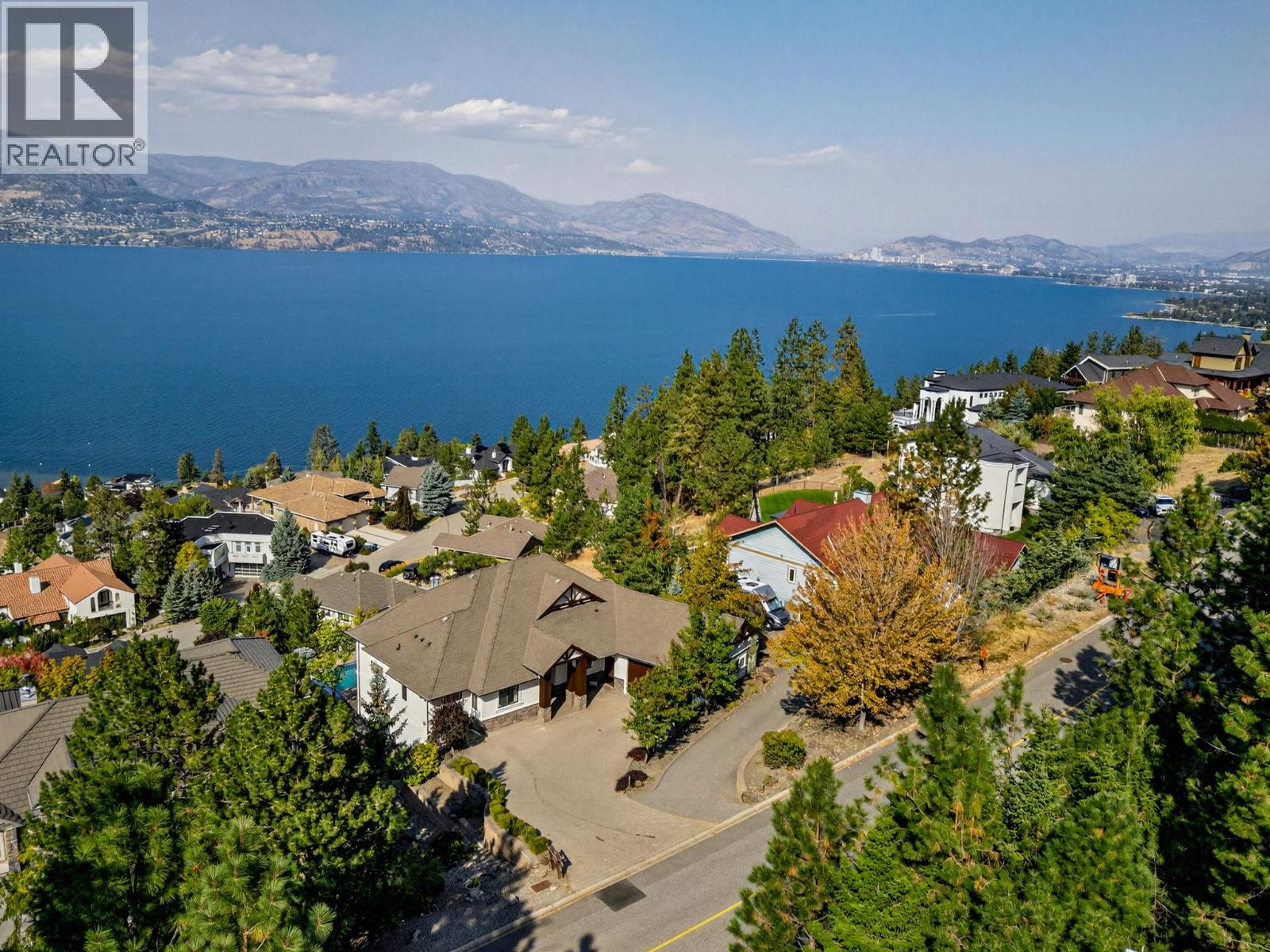 390 Okaview Road, Kelowna, British Columbia  V1W 4K3 - Photo 4 - 10399791