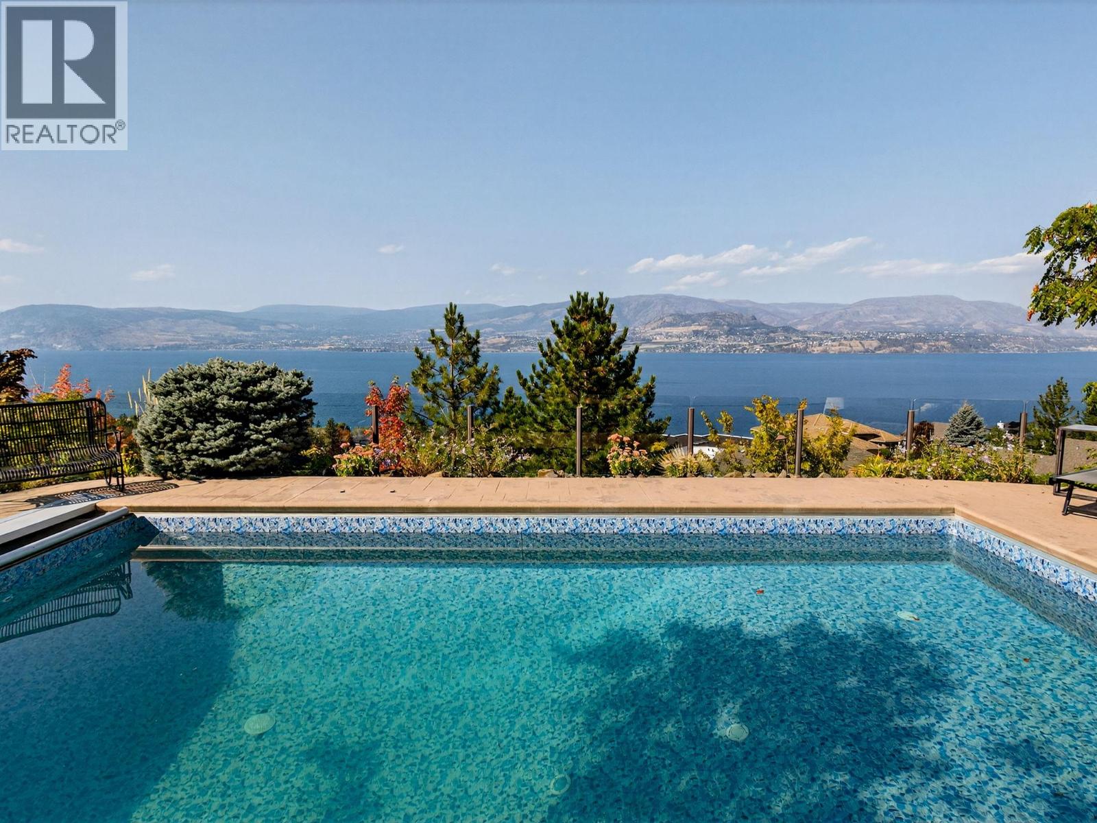 390 Okaview Road, Kelowna, British Columbia  V1W 4K3 - Photo 6 - 10399791