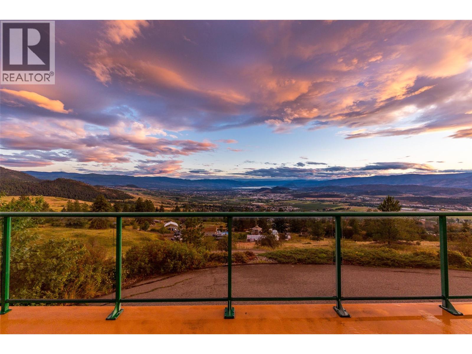 4520 Farmers Drive, Kelowna, British Columbia  V1P 1A3 - Photo 4 - 10399521