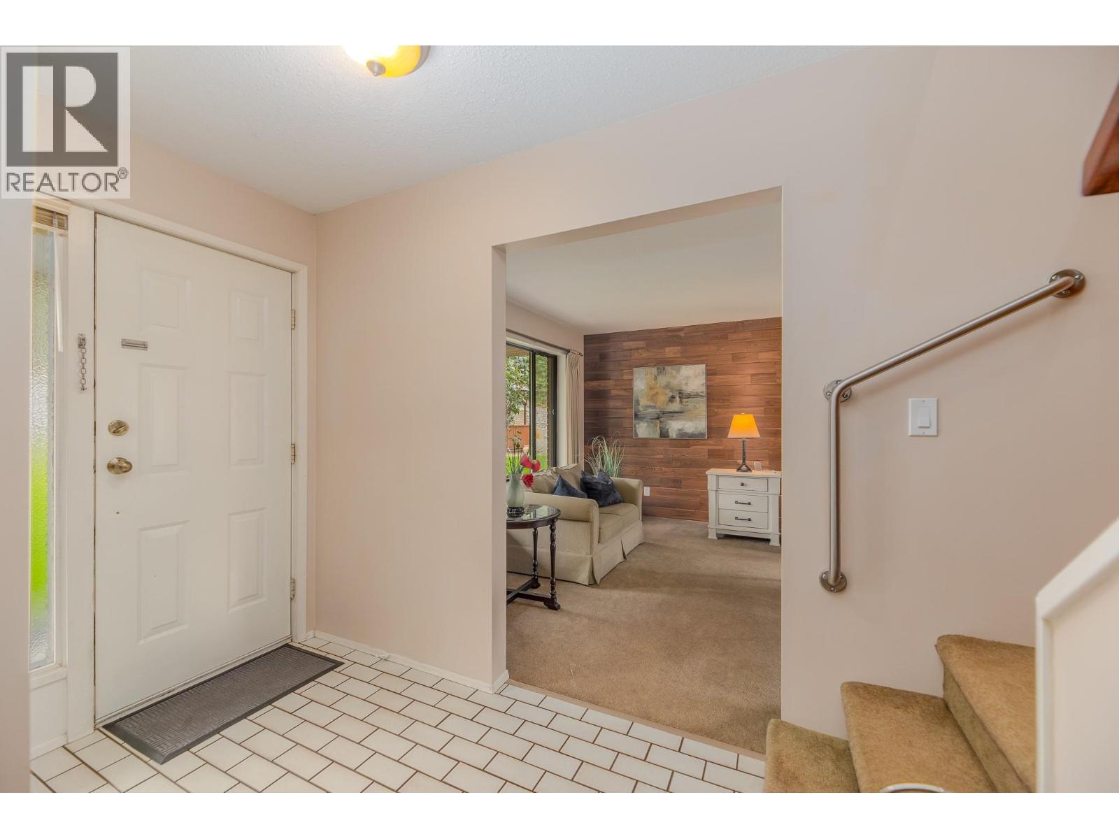 201 Sunnybrook Drive, Okanagan Falls, British Columbia  V0H 1R0 - Photo 20 - 10399020