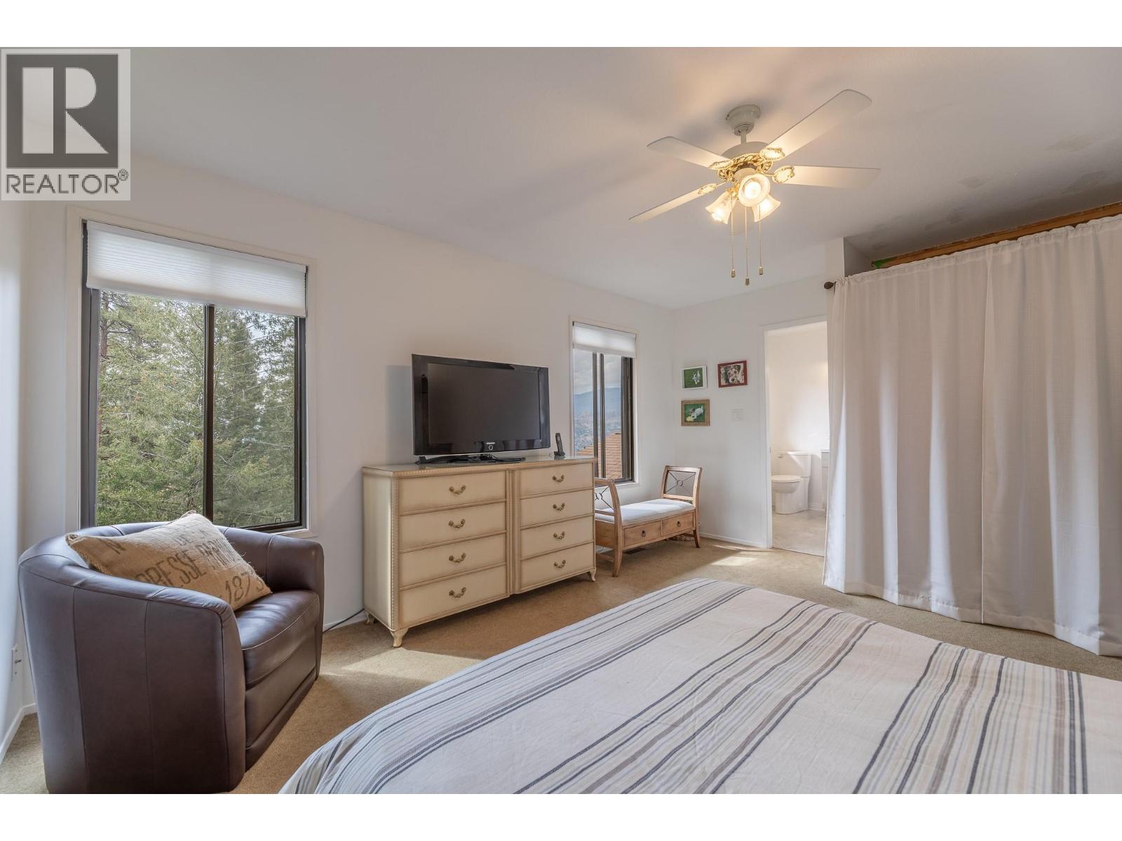 201 Sunnybrook Drive, Okanagan Falls, British Columbia  V0H 1R0 - Photo 35 - 10399020
