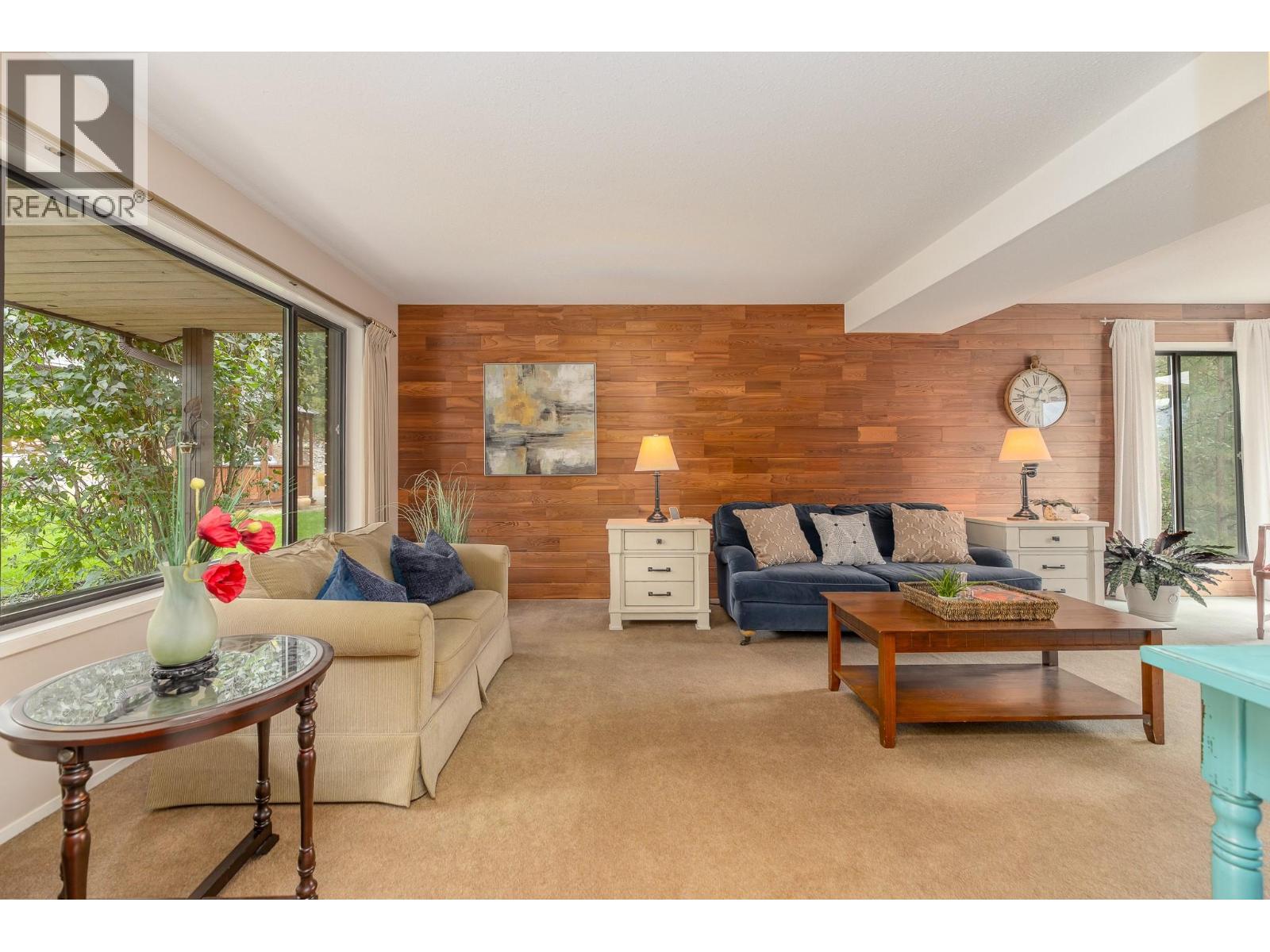 201 Sunnybrook Drive, Okanagan Falls, British Columbia  V0H 1R0 - Photo 6 - 10399020