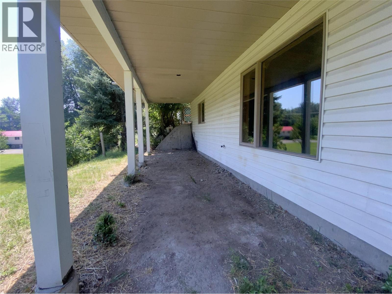 7594 2nd Street, Grand Forks, British Columbia  V0H 1H0 - Photo 57 - 10395359