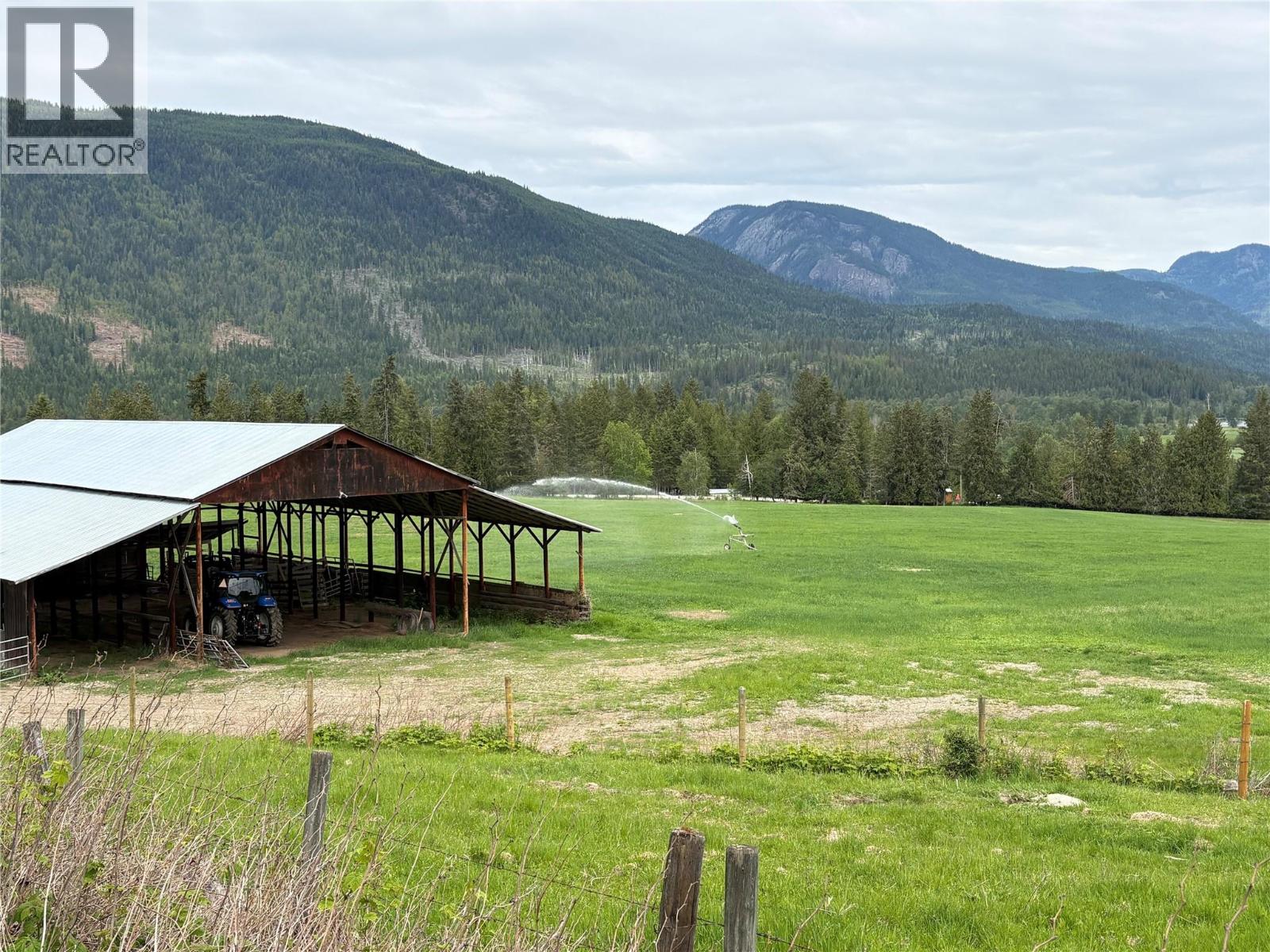 81 Acres Sigalet Road, Lumby, British Columbia  V0E 2G6 - Photo 3 - 10399432