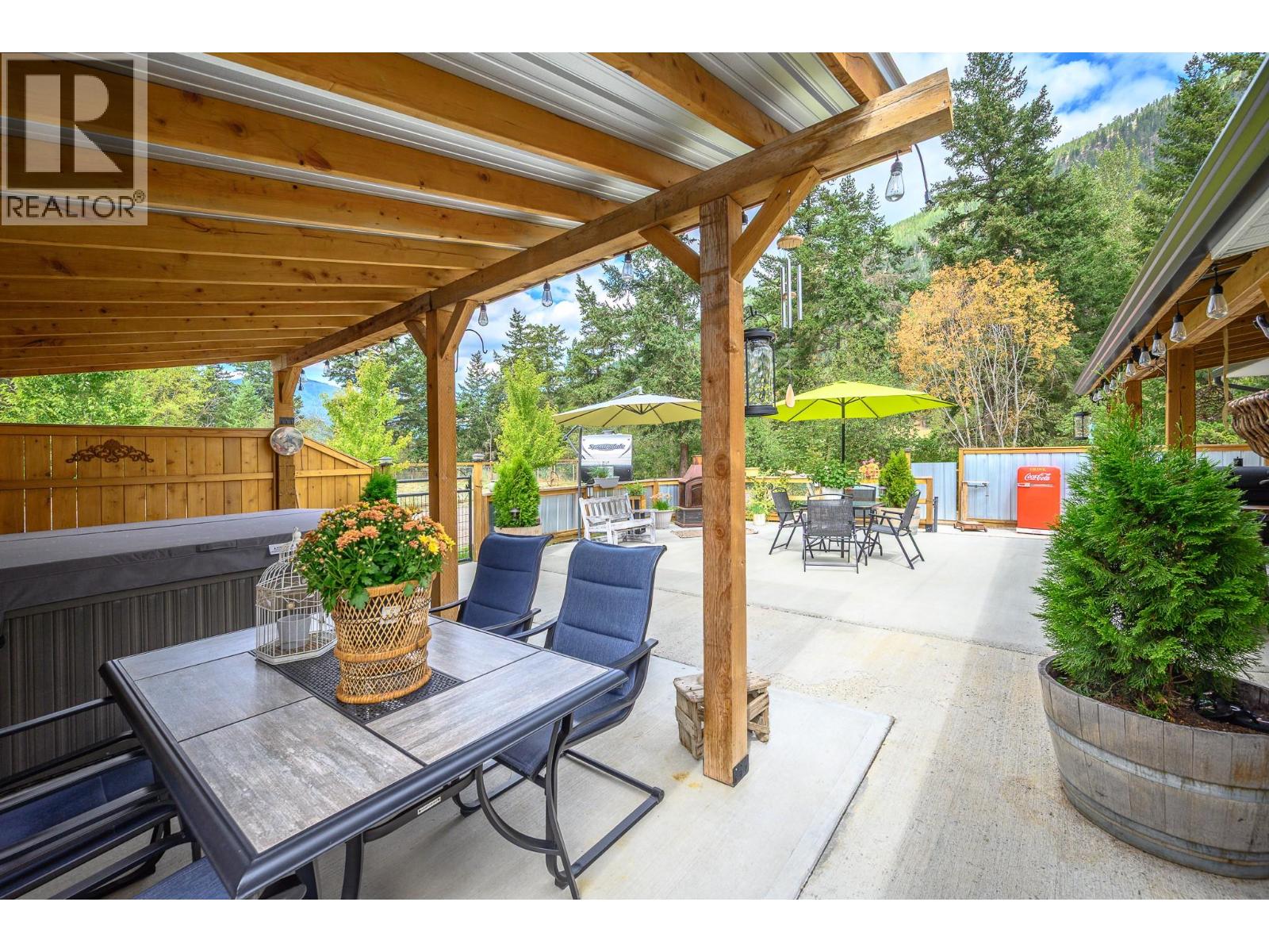 4446 Cedar Hill Road, Falkland, British Columbia  V0E 1W1 - Photo 38 - 10399387