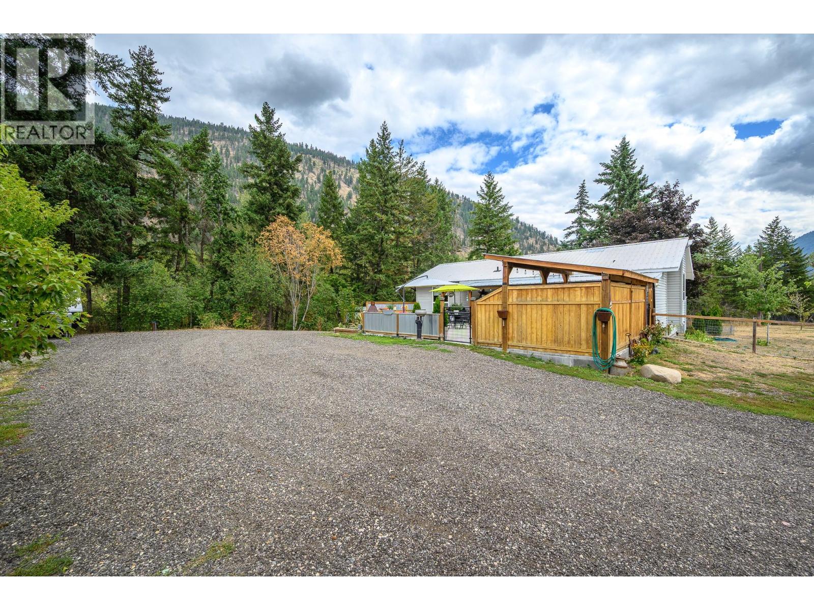 4446 Cedar Hill Road, Falkland, British Columbia  V0E 1W1 - Photo 42 - 10399387