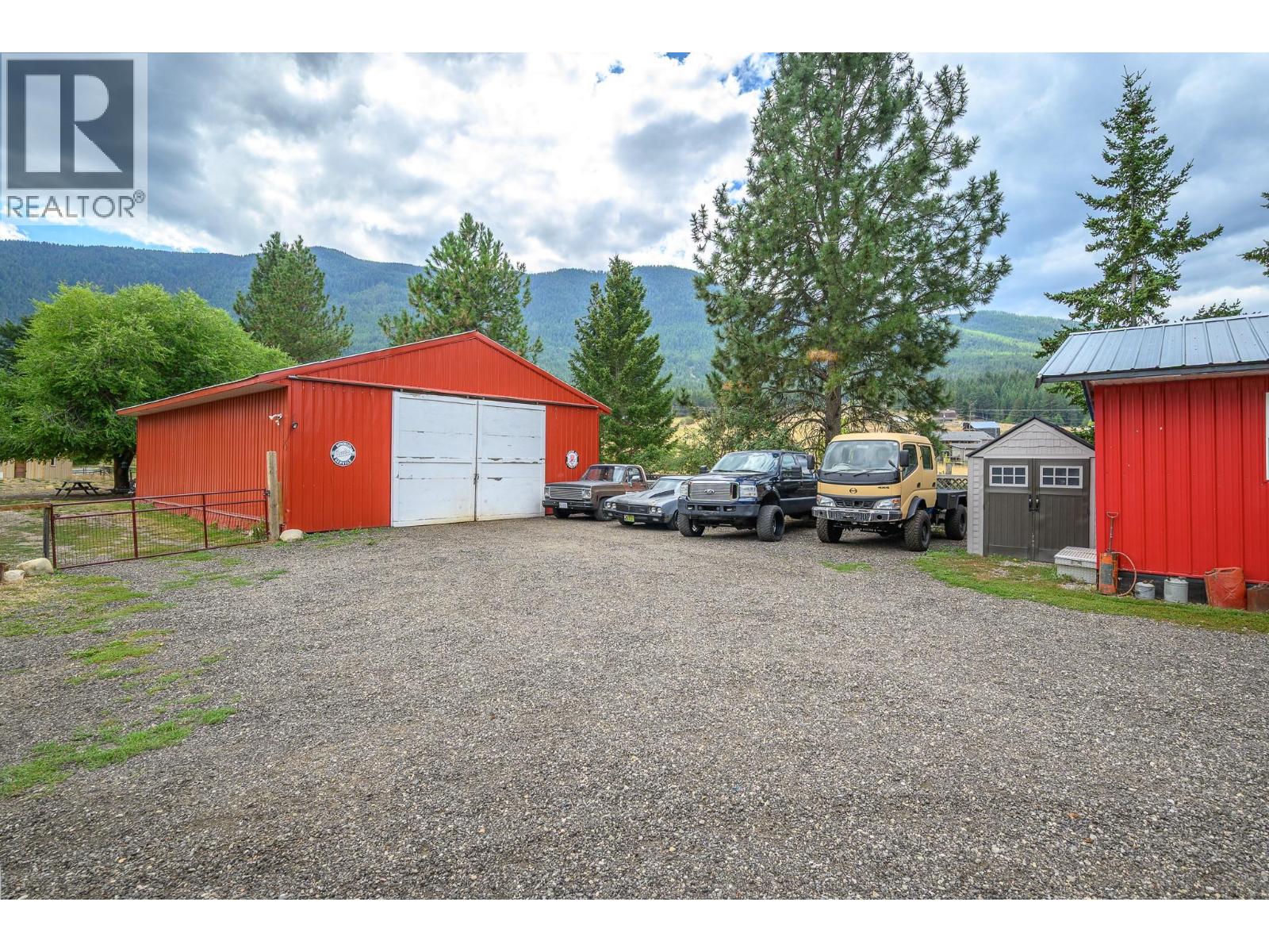 4446 Cedar Hill Road, Falkland, British Columbia  V0E 1W1 - Photo 44 - 10399387