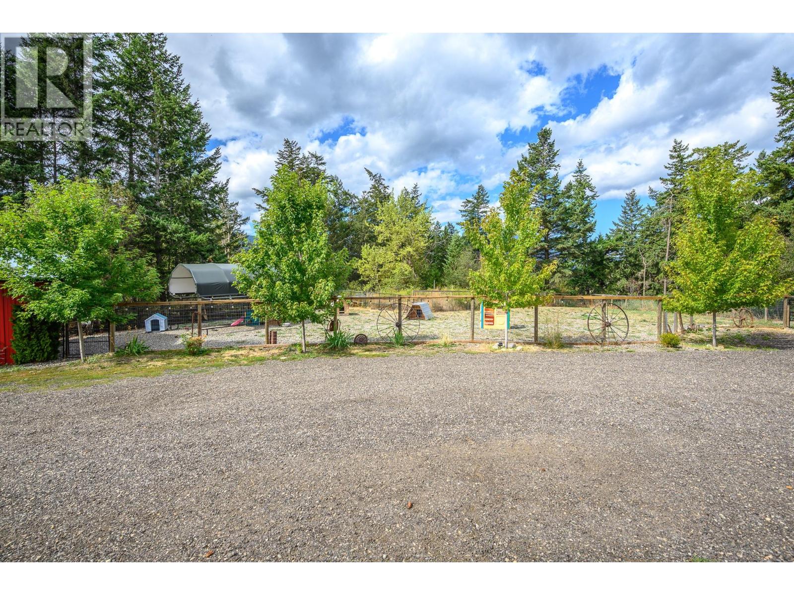 4446 Cedar Hill Road, Falkland, British Columbia  V0E 1W1 - Photo 45 - 10399387