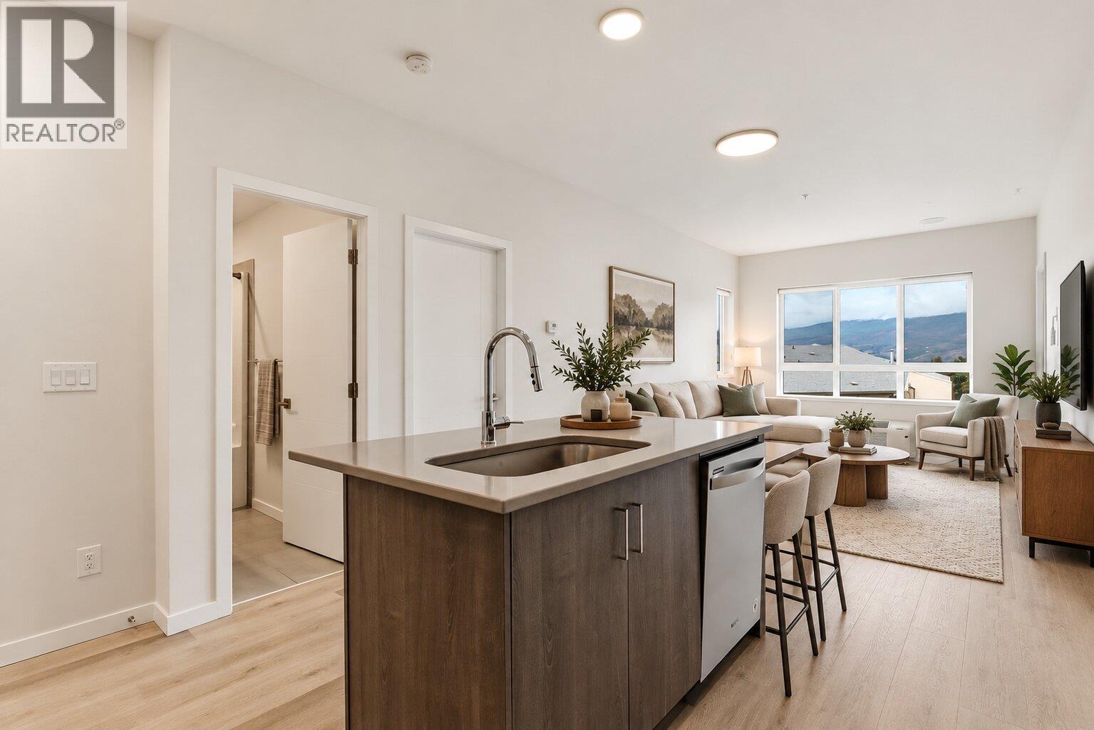 2301 Carrington Road Unit# 120, West Kelowna, British Columbia  V4T 0E2 - Photo 3 - 10399843