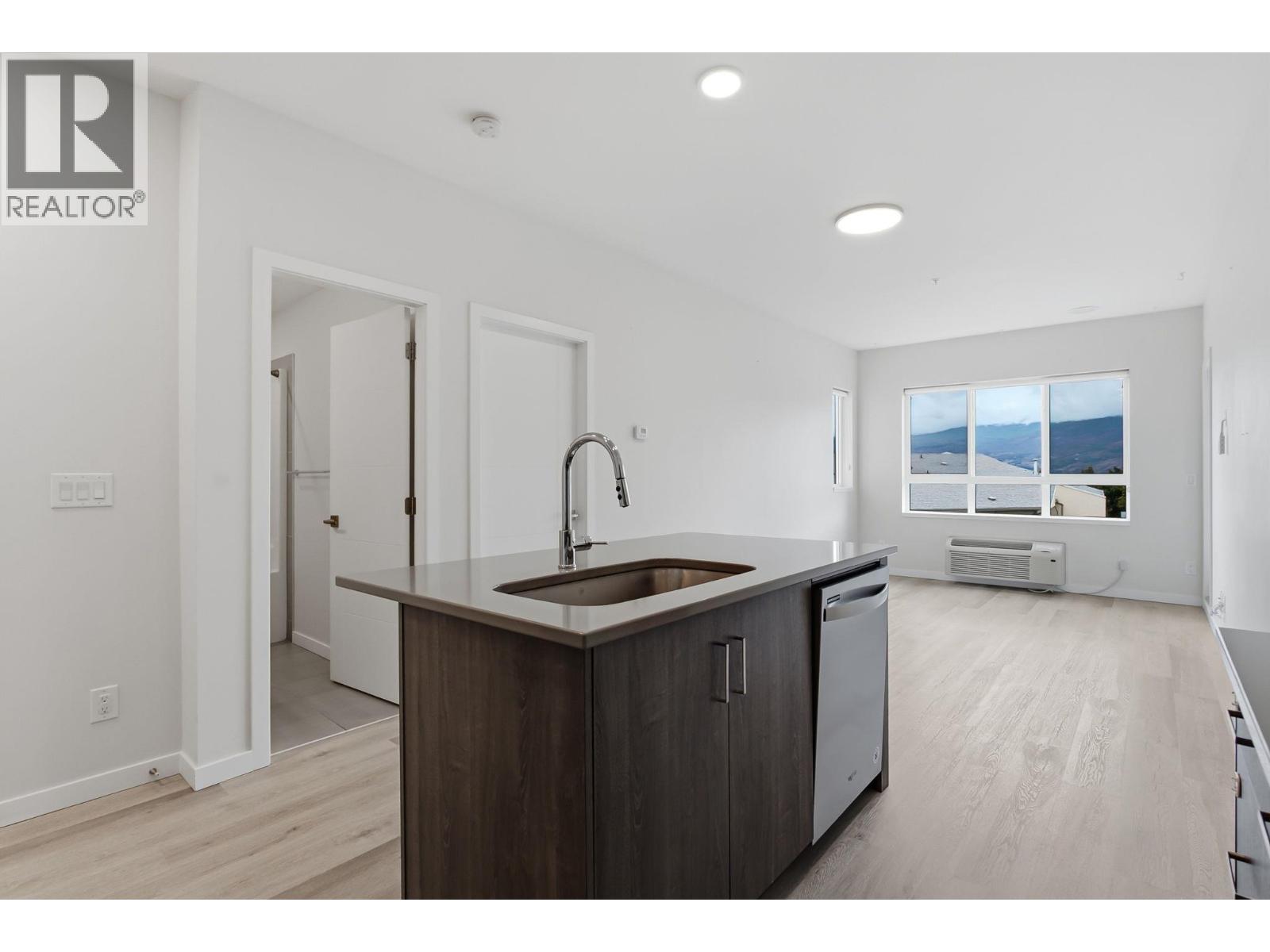 2301 Carrington Road Unit# 120, West Kelowna, British Columbia  V4T 0E2 - Photo 4 - 10399843