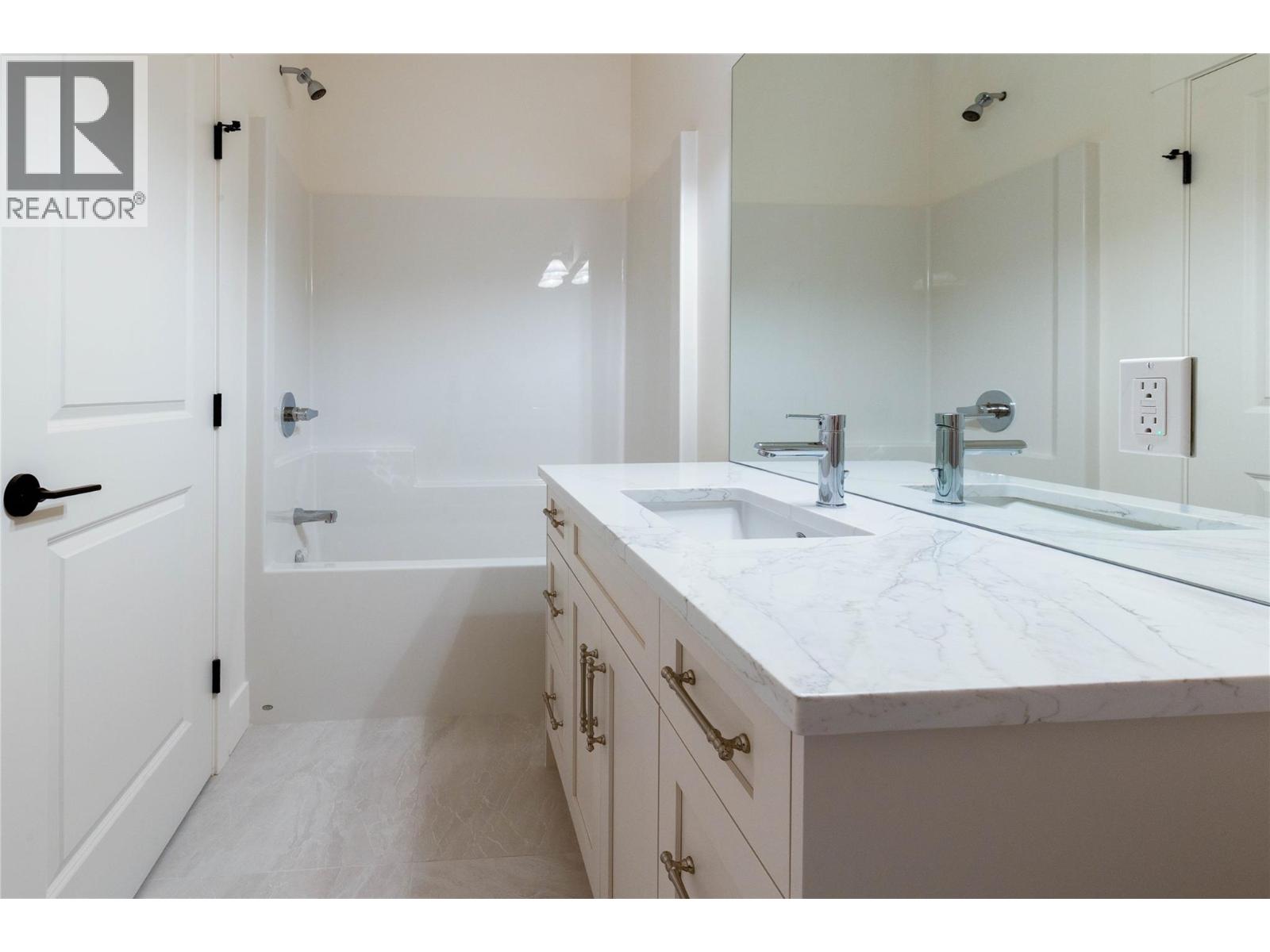 3630 Sage Avenue Unit# 102, Armstrong, British Columbia  V4y 0J2 - Photo 17 - 10399771