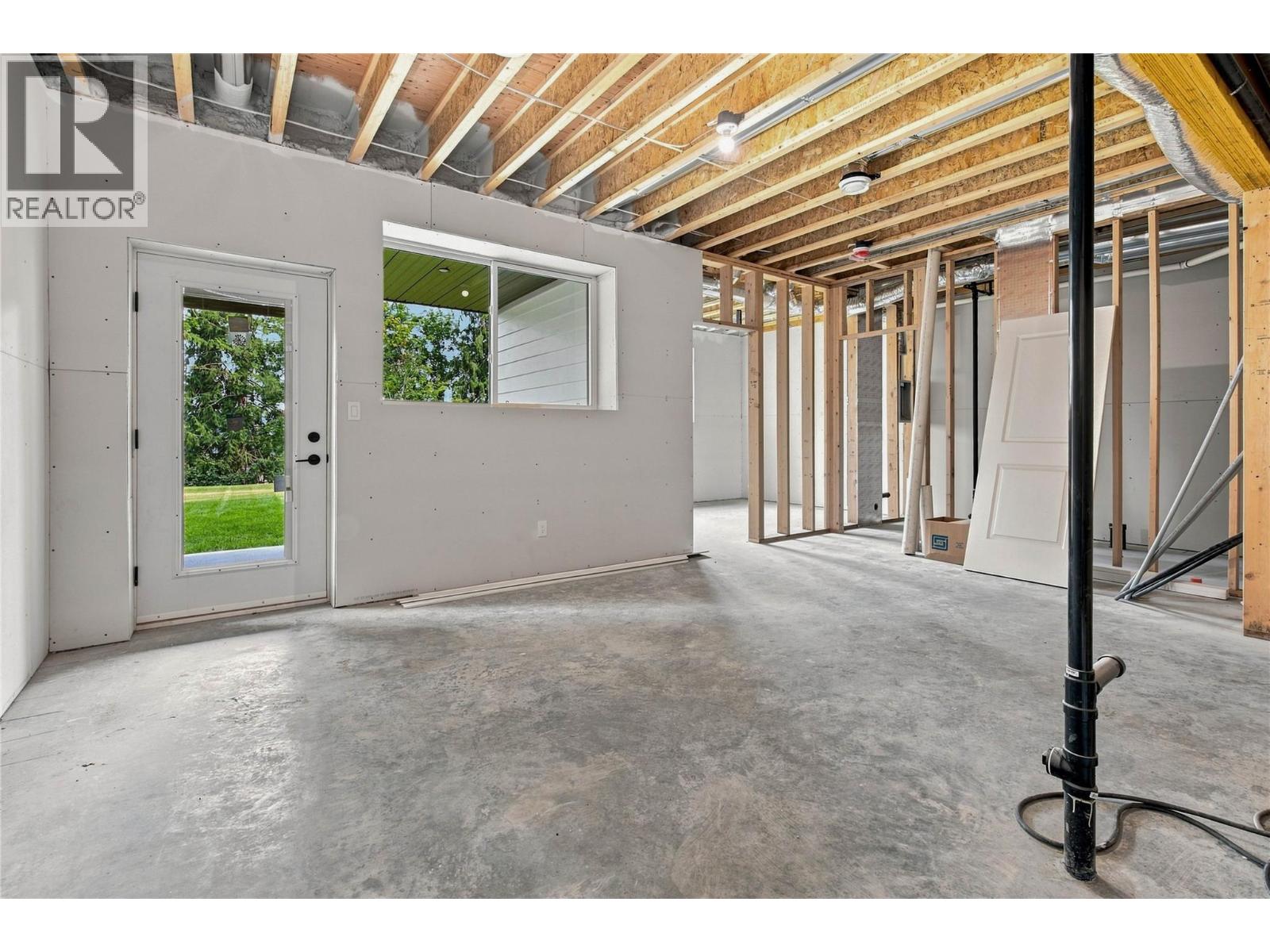 3630 Sage Avenue Unit# 102, Armstrong, British Columbia  V4y 0J2 - Photo 24 - 10399771