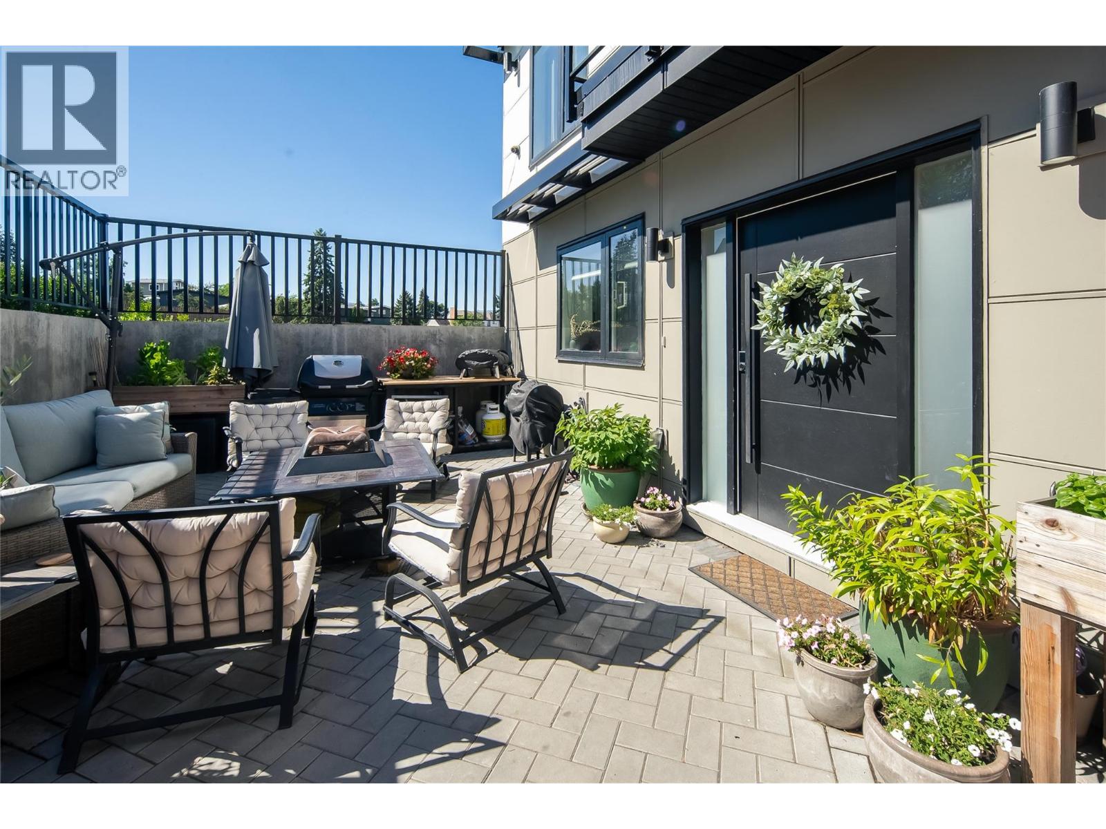 1524 Lakeview Street, Kelowna, British Columbia  V1Y 6R5 - Photo 3 - 10399720