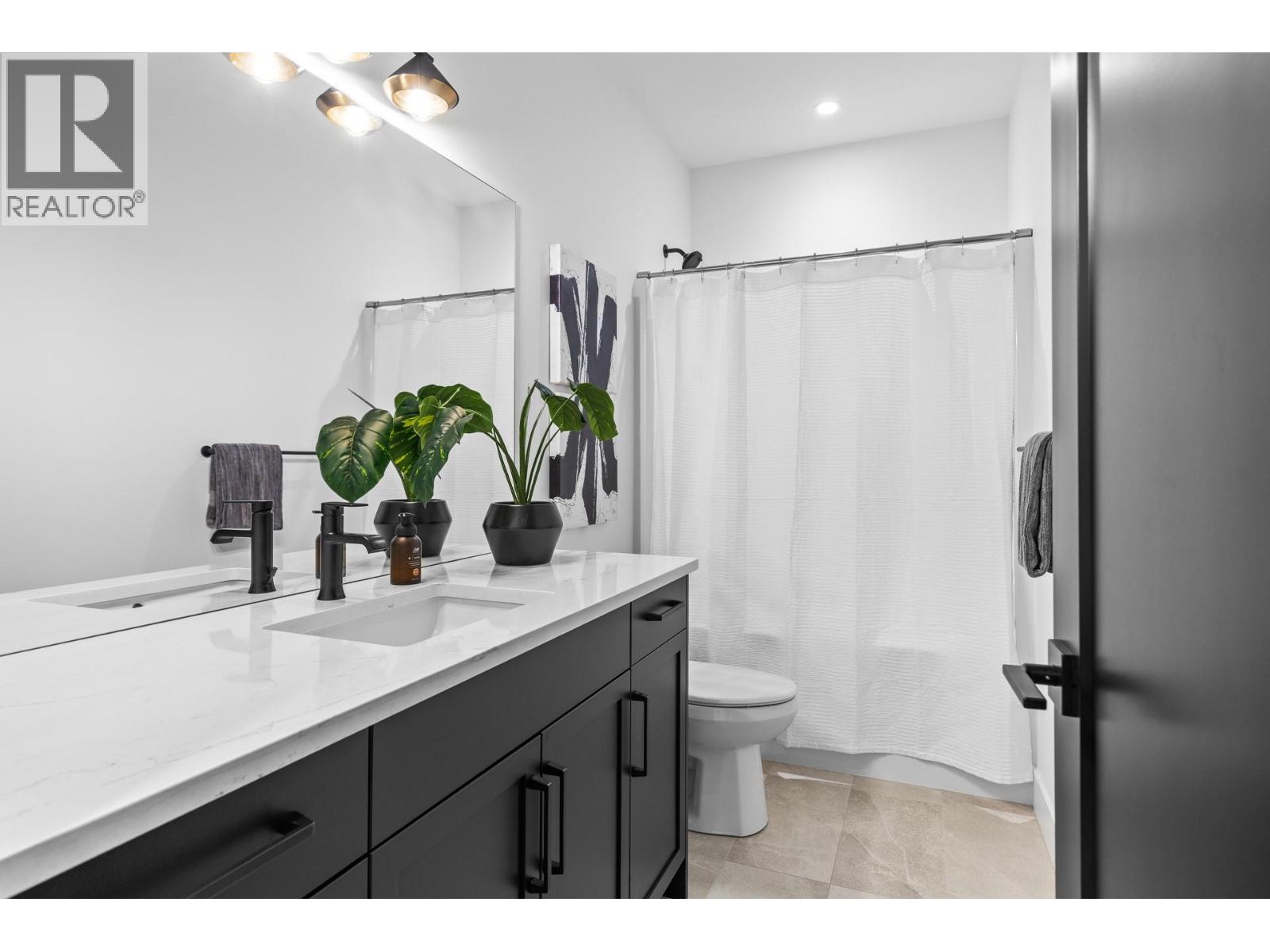 2531 Pinnacle Ridge Drive, West Kelowna, British Columbia  V4T 0G4 - Photo 5 - 10399269