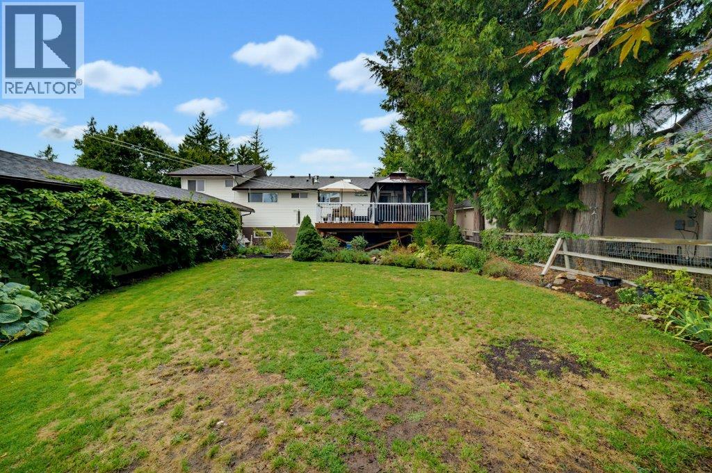 1910 30 Street Se, Salmon Arm, British Columbia  V1E 2E6 - Photo 5 - 10399772