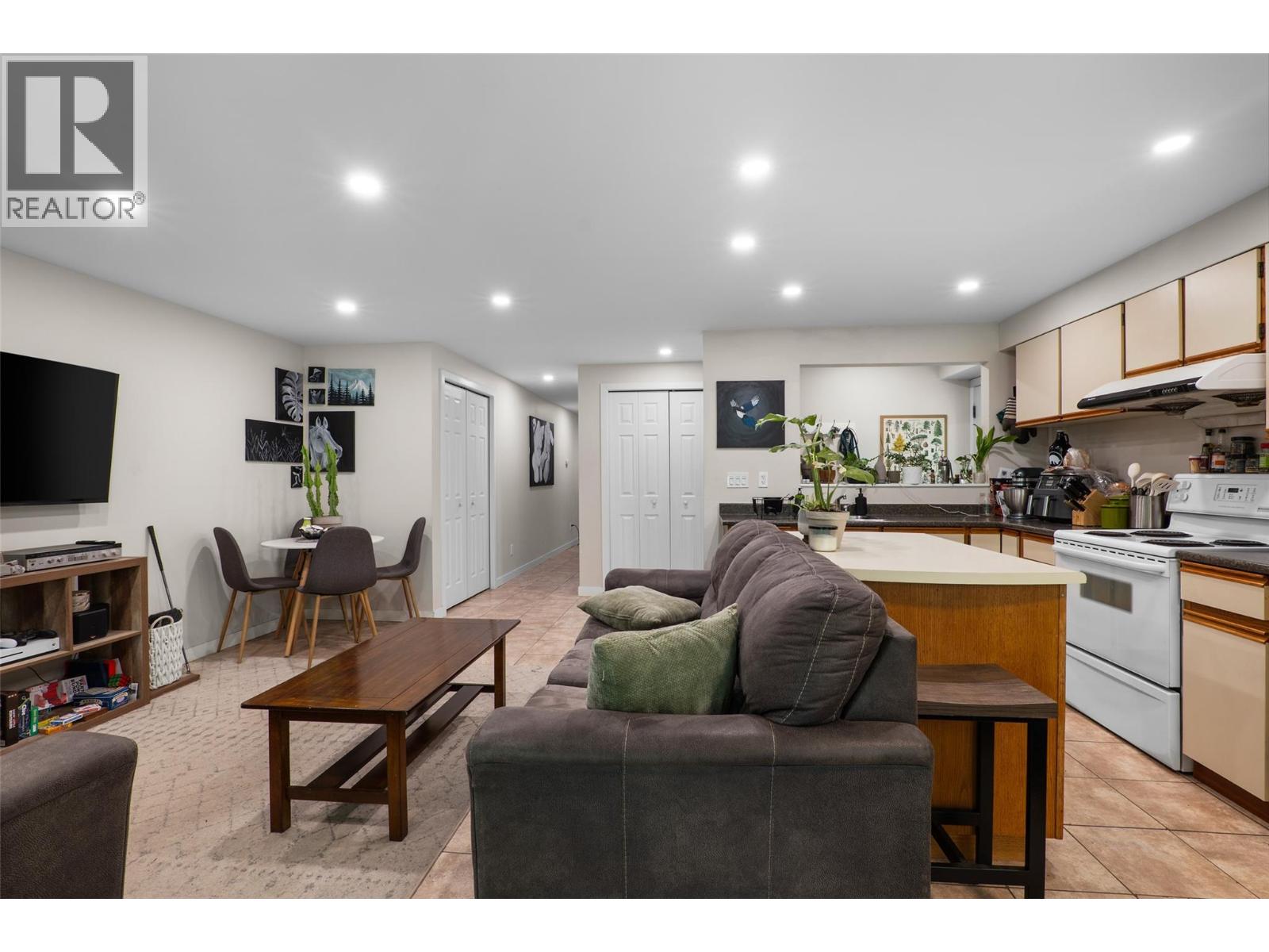 1324 Burfield Drive, Kamloops, British Columbia  V0E 5N0 - Photo 47 - 10399673