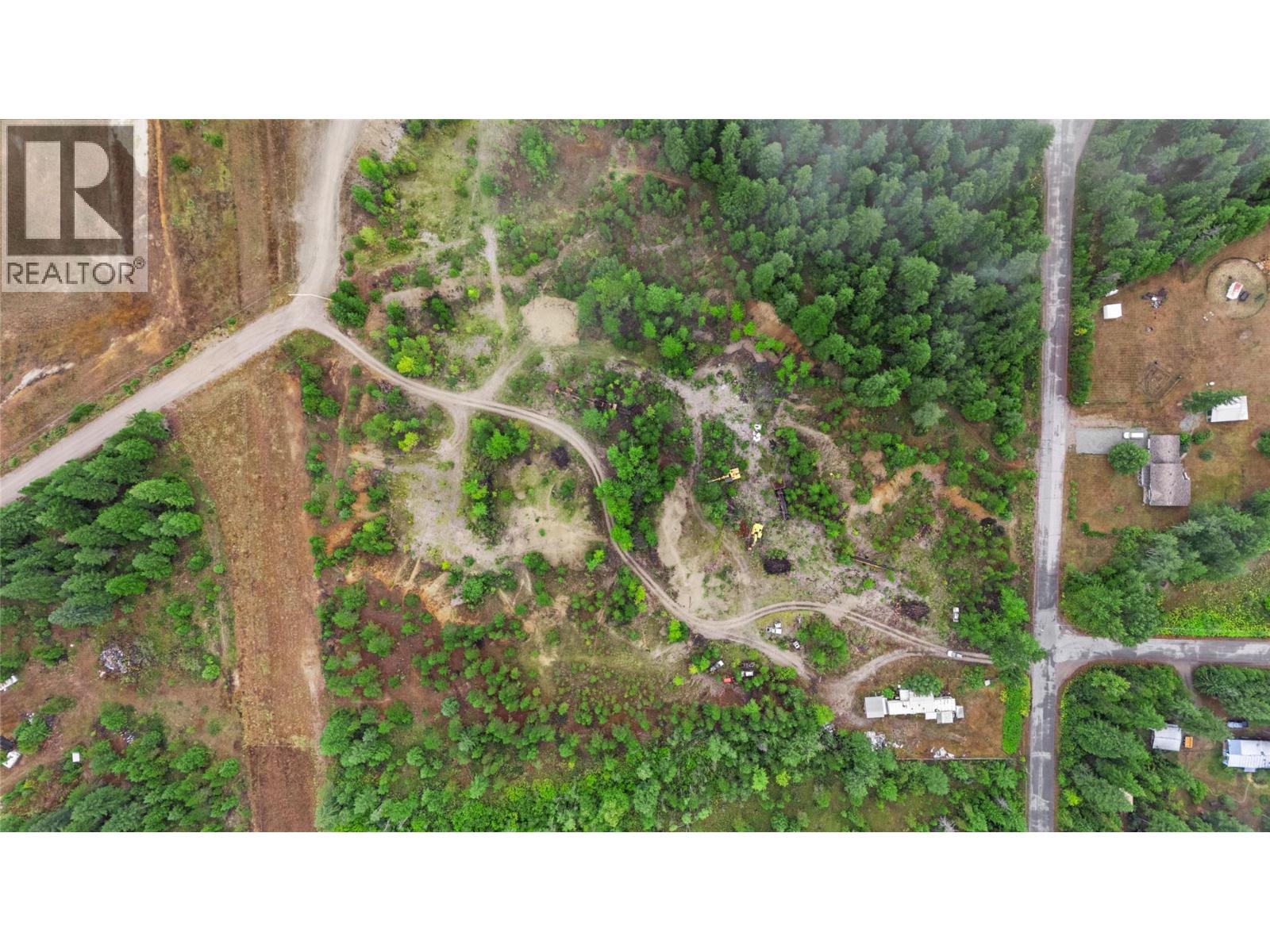 1029 Caroline Road, Clearwater, British Columbia  V0E 1N2 - Photo 1 - 10399776
