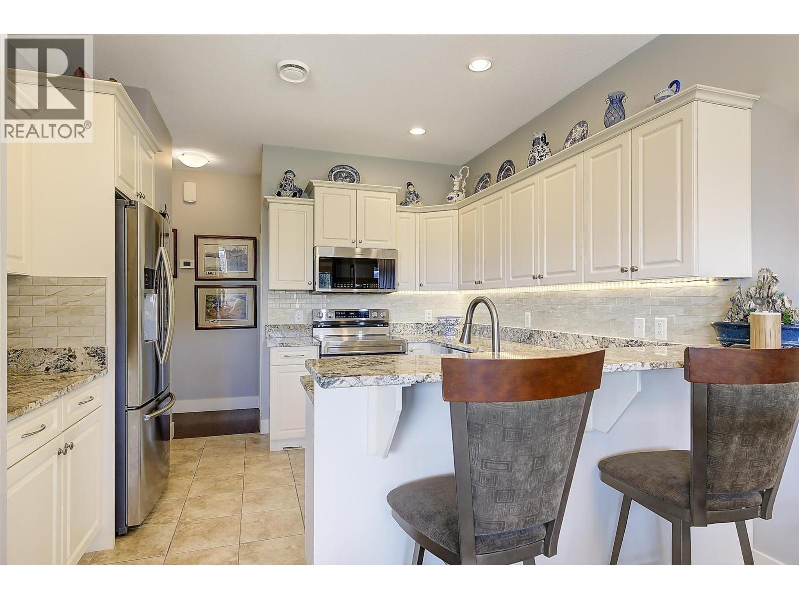 2085 Candalera Lane, West Kelowna, British Columbia  V4T 3K2 - Photo 9 - 10399749