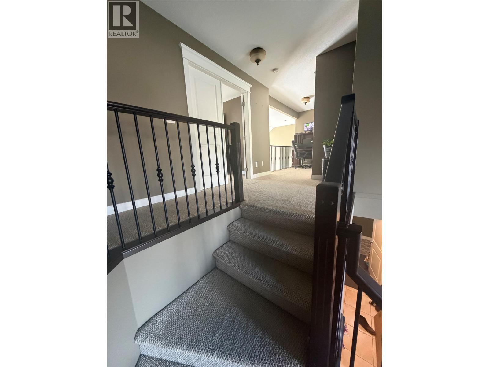 988 Arlington Court, Kamloops, British Columbia  V2B 8T4 - Photo 15 - 10395393