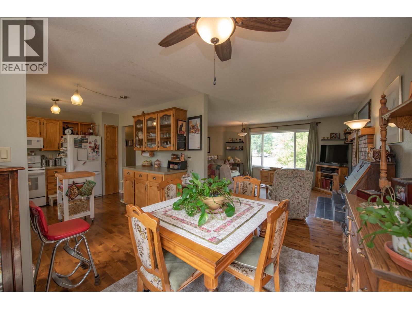 759 Heather Road, Lumby, British Columbia  V0E 2G7 - Photo 13 - 10399151