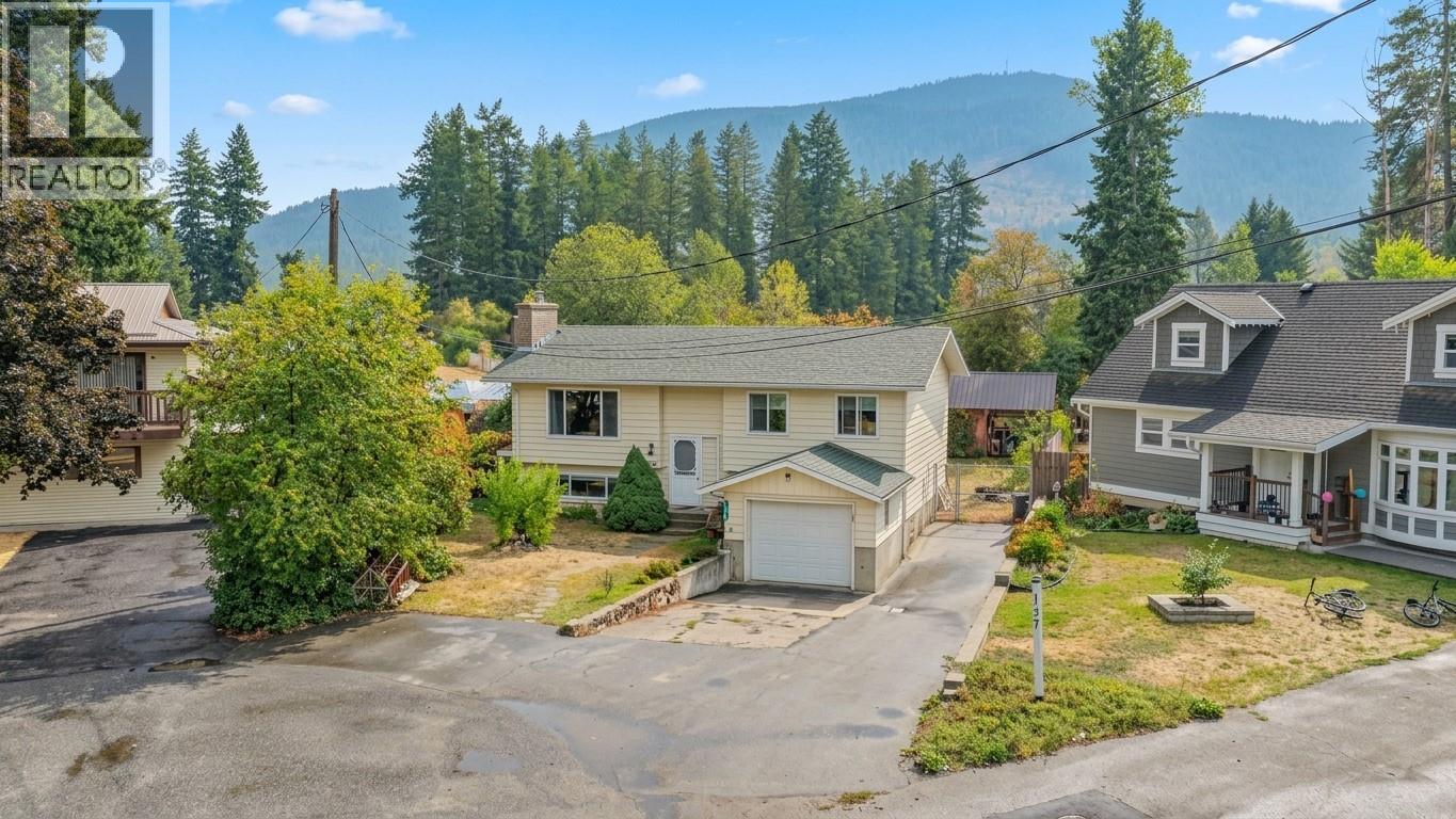 759 Heather Road, Lumby, British Columbia  V0E 2G7 - Photo 35 - 10399151