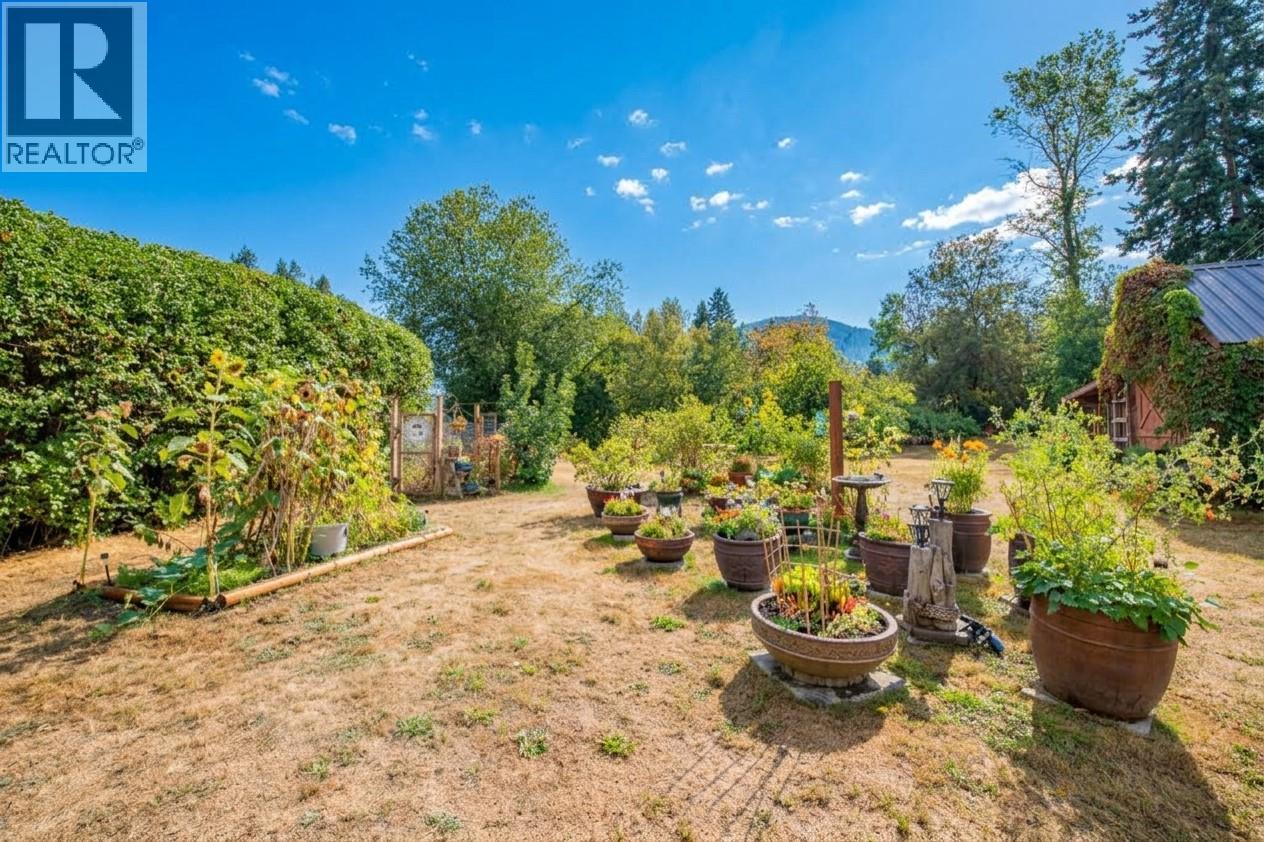 759 Heather Road, Lumby, British Columbia  V0E 2G7 - Photo 48 - 10399151