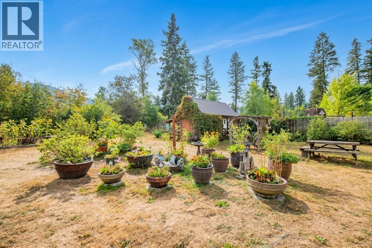 759 Heather Road, Lumby, British Columbia  V0E 2G7 - Photo 49 - 10399151
