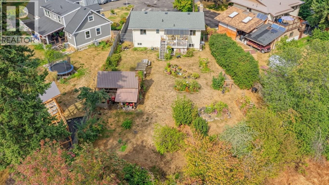 759 Heather Road, Lumby, British Columbia  V0E 2G7 - Photo 62 - 10399151