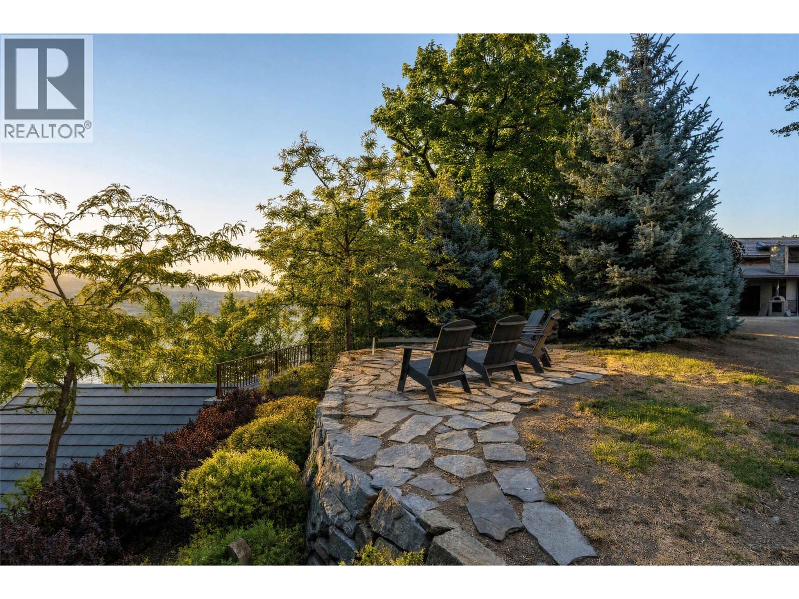 12407 Coldstream Creek Road, Coldstream, British Columbia  V1B 1G2 - Photo 17 - 10397885