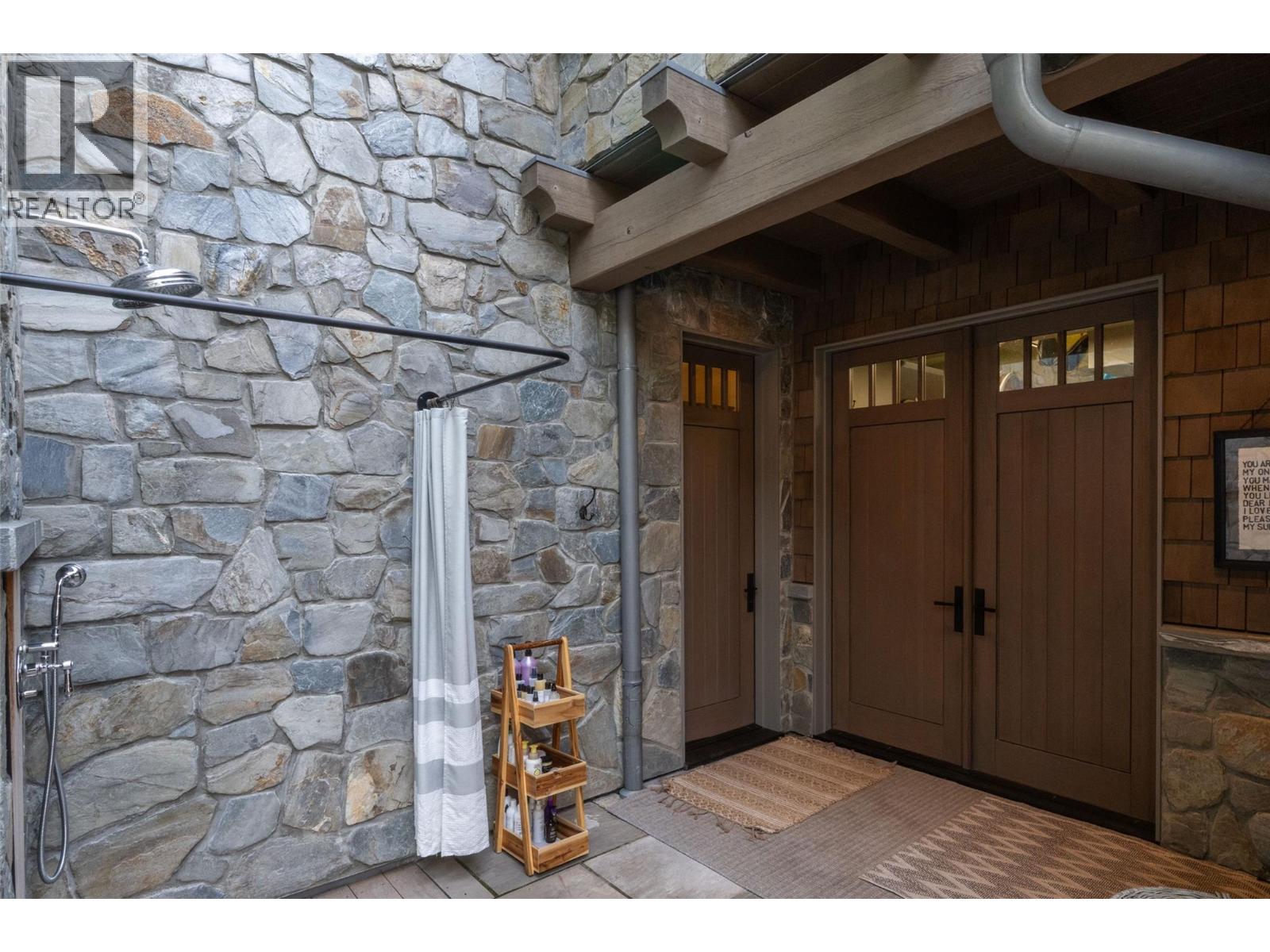 12407 Coldstream Creek Road, Coldstream, British Columbia  V1B 1G2 - Photo 22 - 10397885