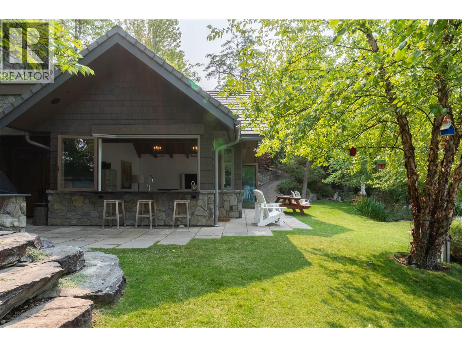 12407 Coldstream Creek Road, Coldstream, British Columbia  V1B 1G2 - Photo 23 - 10397885