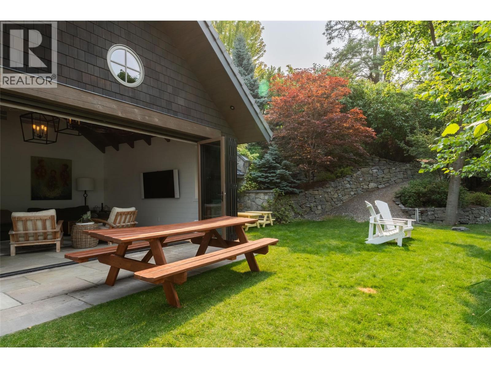 12407 Coldstream Creek Road, Coldstream, British Columbia  V1B 1G2 - Photo 24 - 10397885