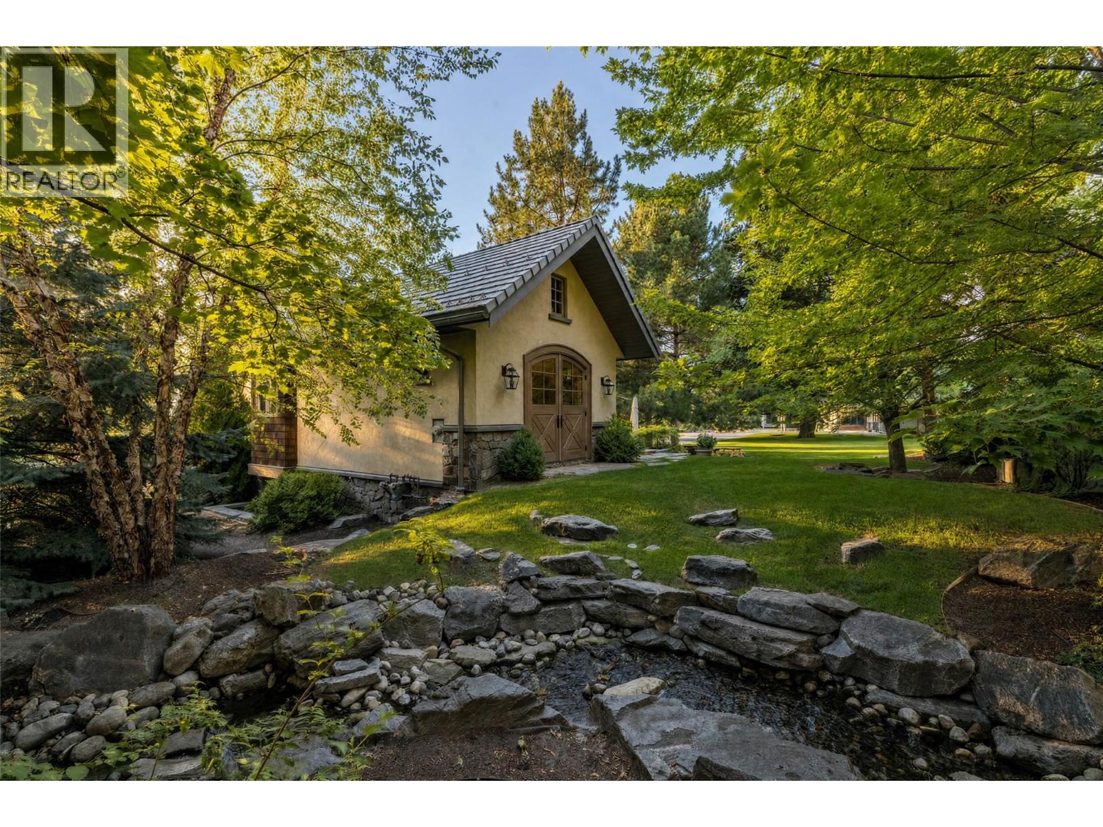 12407 Coldstream Creek Road, Coldstream, British Columbia  V1B 1G2 - Photo 34 - 10397885